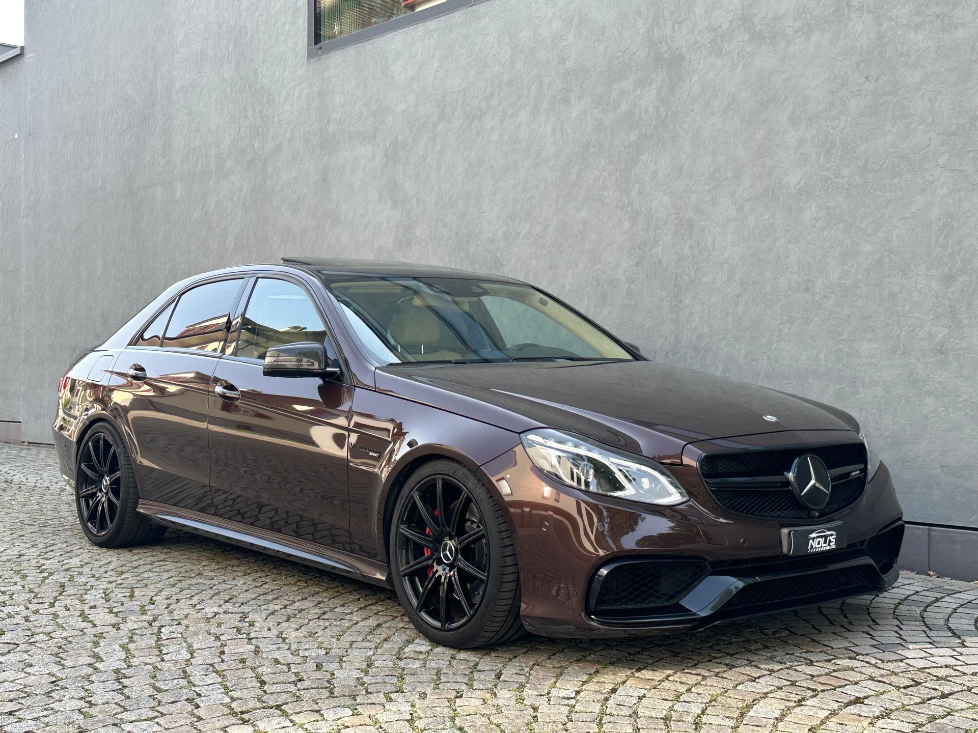 MERCEDES-BENZ E 63 AMG S 4Matic Speedshift-image-2