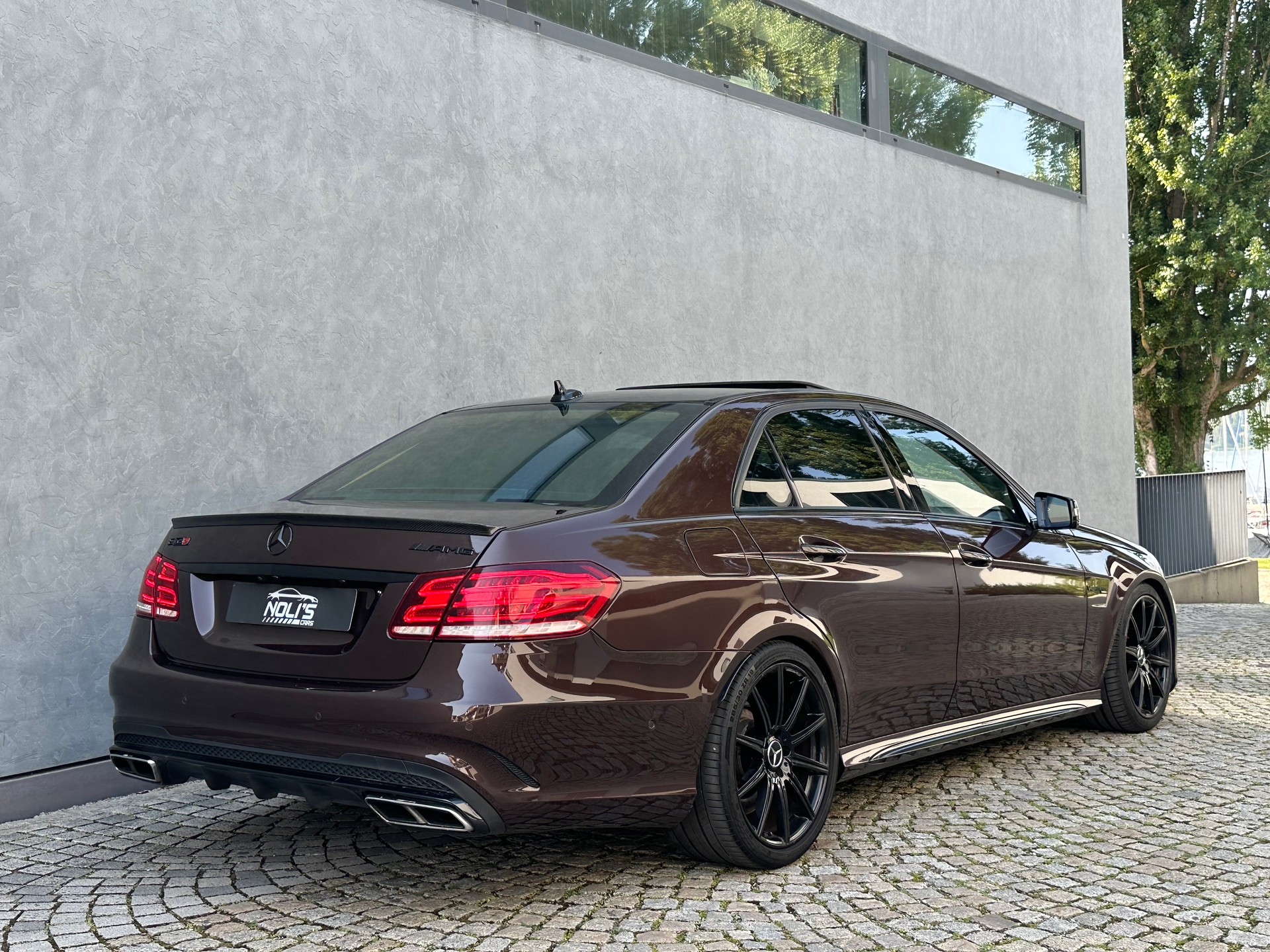 MERCEDES-BENZ E 63 AMG S 4Matic Speedshift-image-4