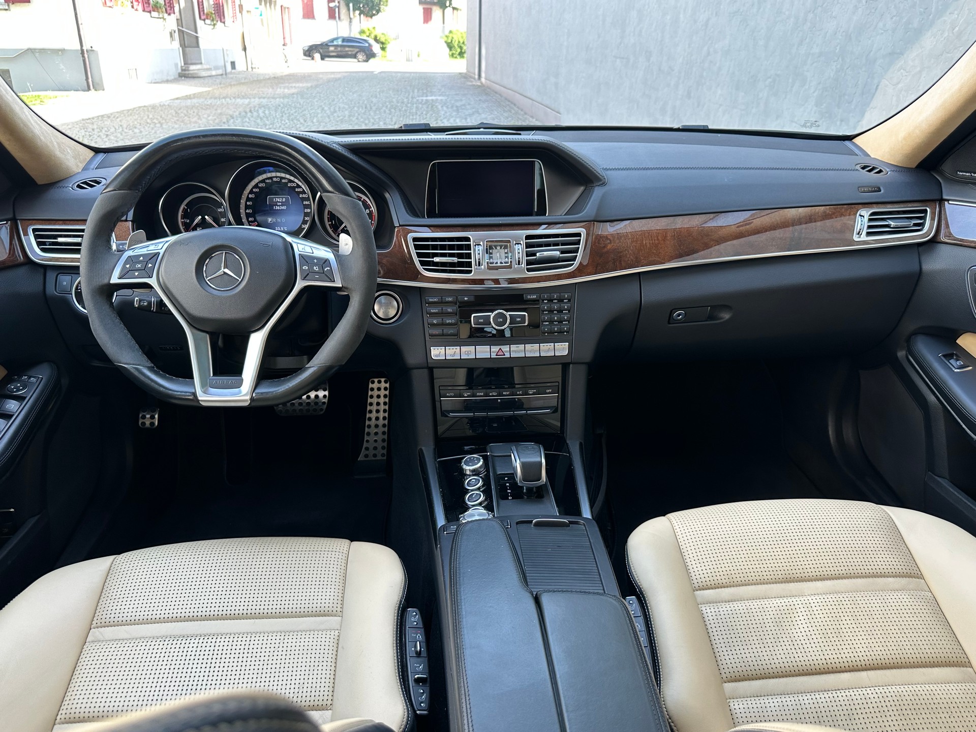 MERCEDES-BENZ E 63 AMG S 4Matic Speedshift-image-7