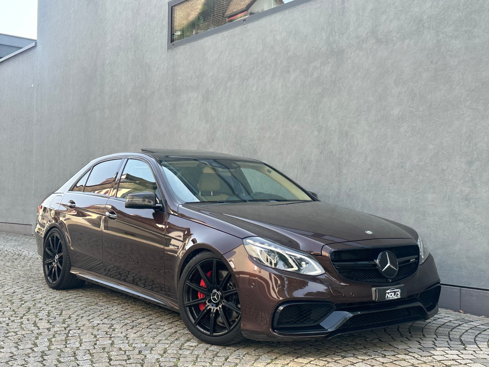 MERCEDES-BENZ E 63 AMG S 4Matic Speedshift-image-1