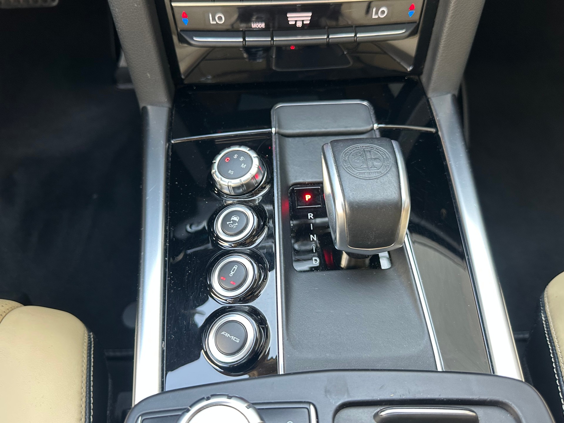 MERCEDES-BENZ E 63 AMG S 4Matic Speedshift-image-14