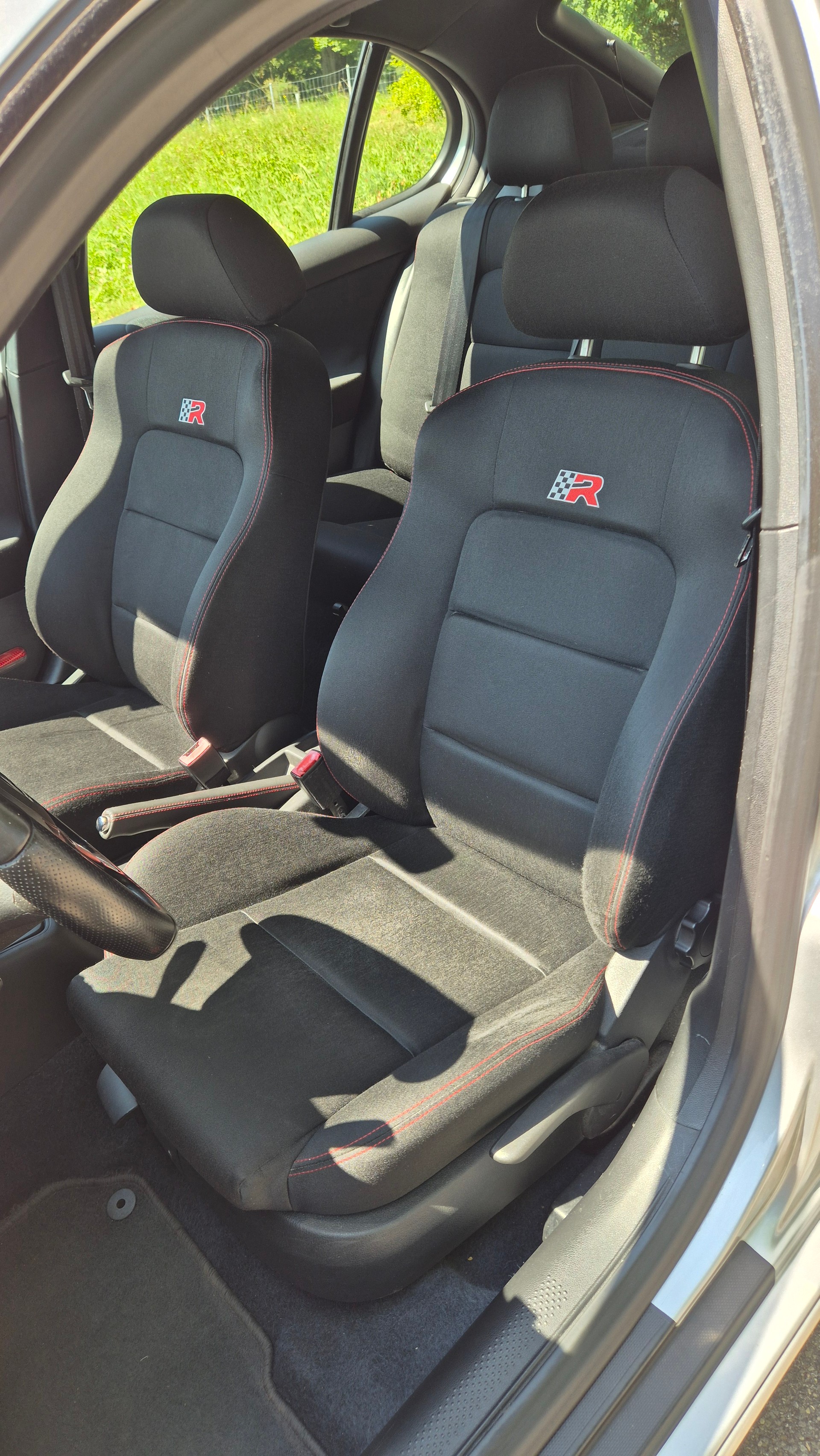 SEAT Leon 1.8 T Cupra R-image-5