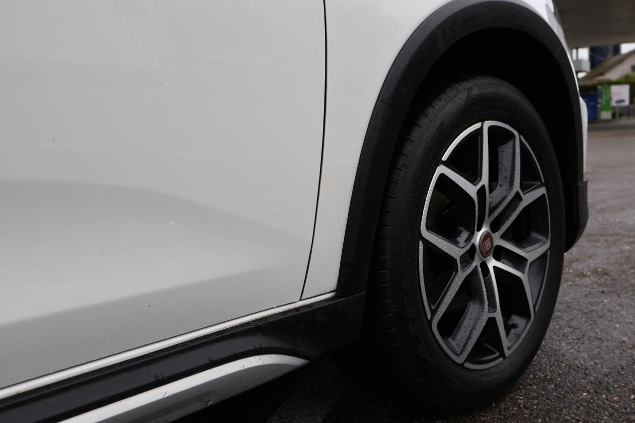 FIAT Tipo SW 1.5 Hybrid Cross-image-9