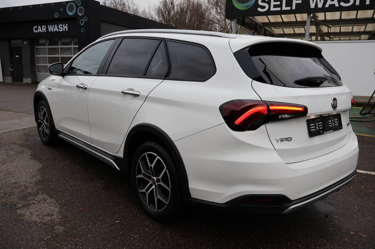FIAT Tipo SW 1.5 Hybrid Cross-image-5