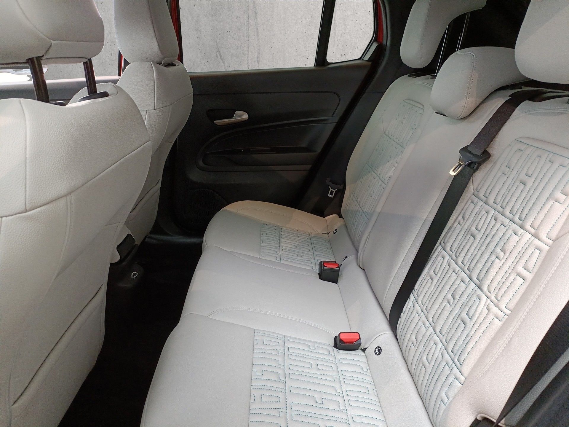 FIAT 600e La Prima-image-11