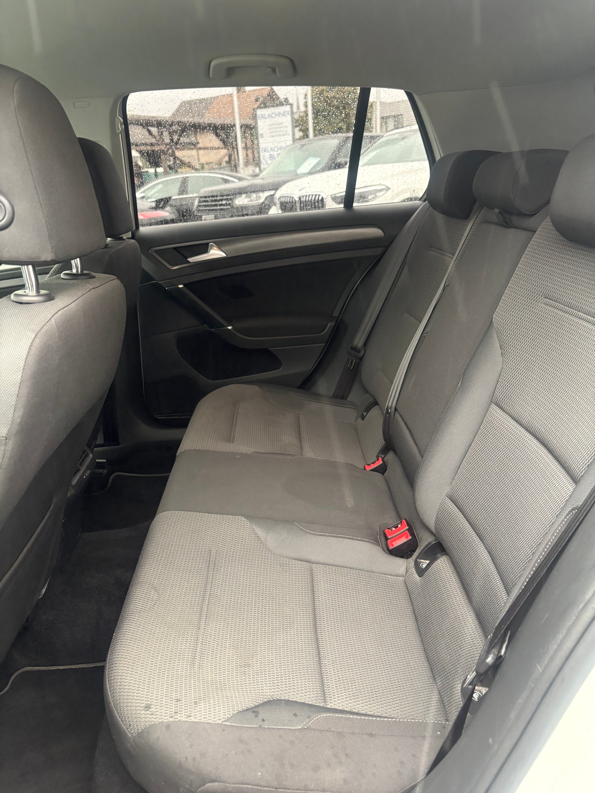VW Golf 1.5 TSI EVO Comfortline DSG-image-8