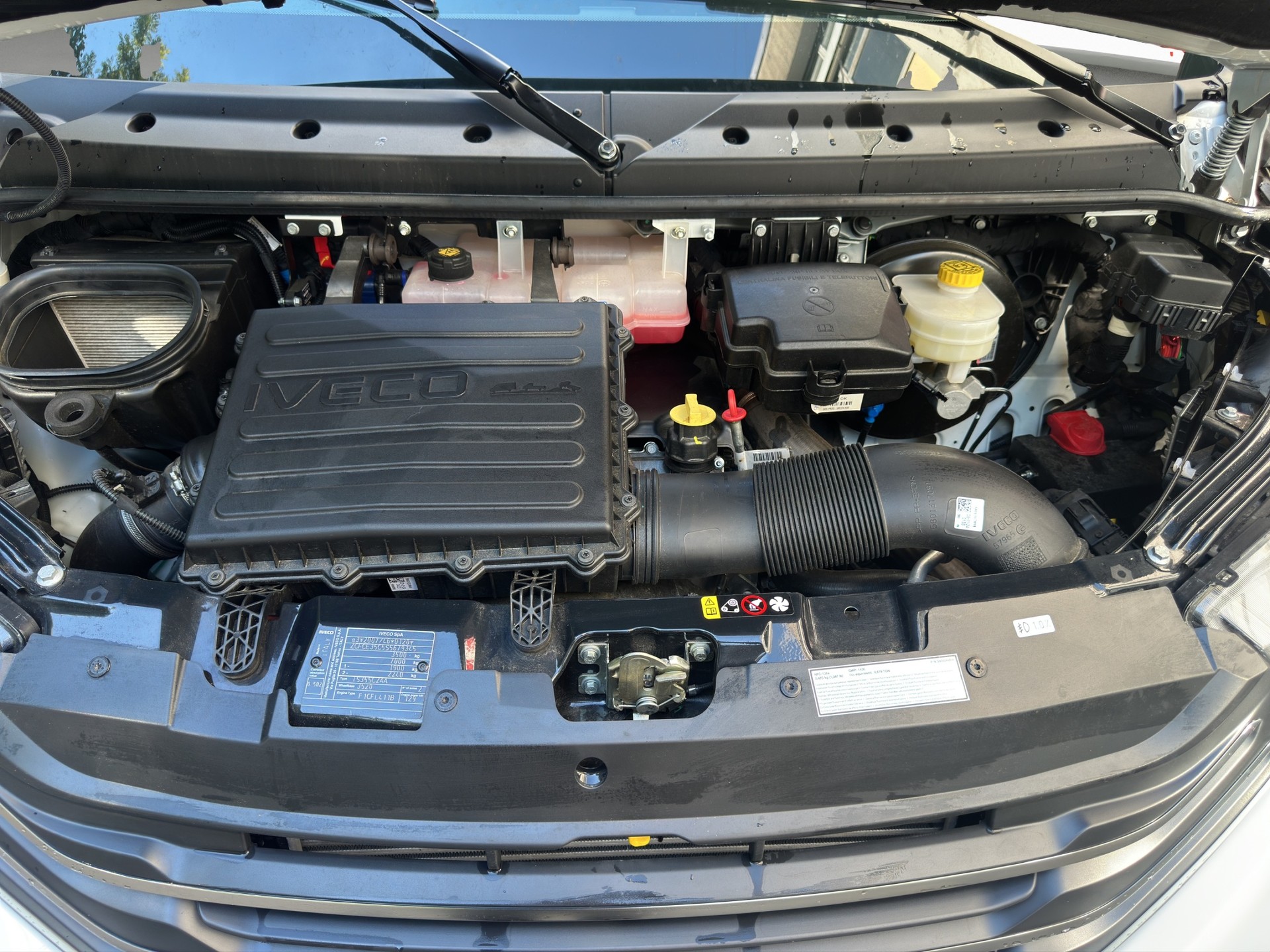 IVECO 35 S 18H A8 L3 H3-image-13
