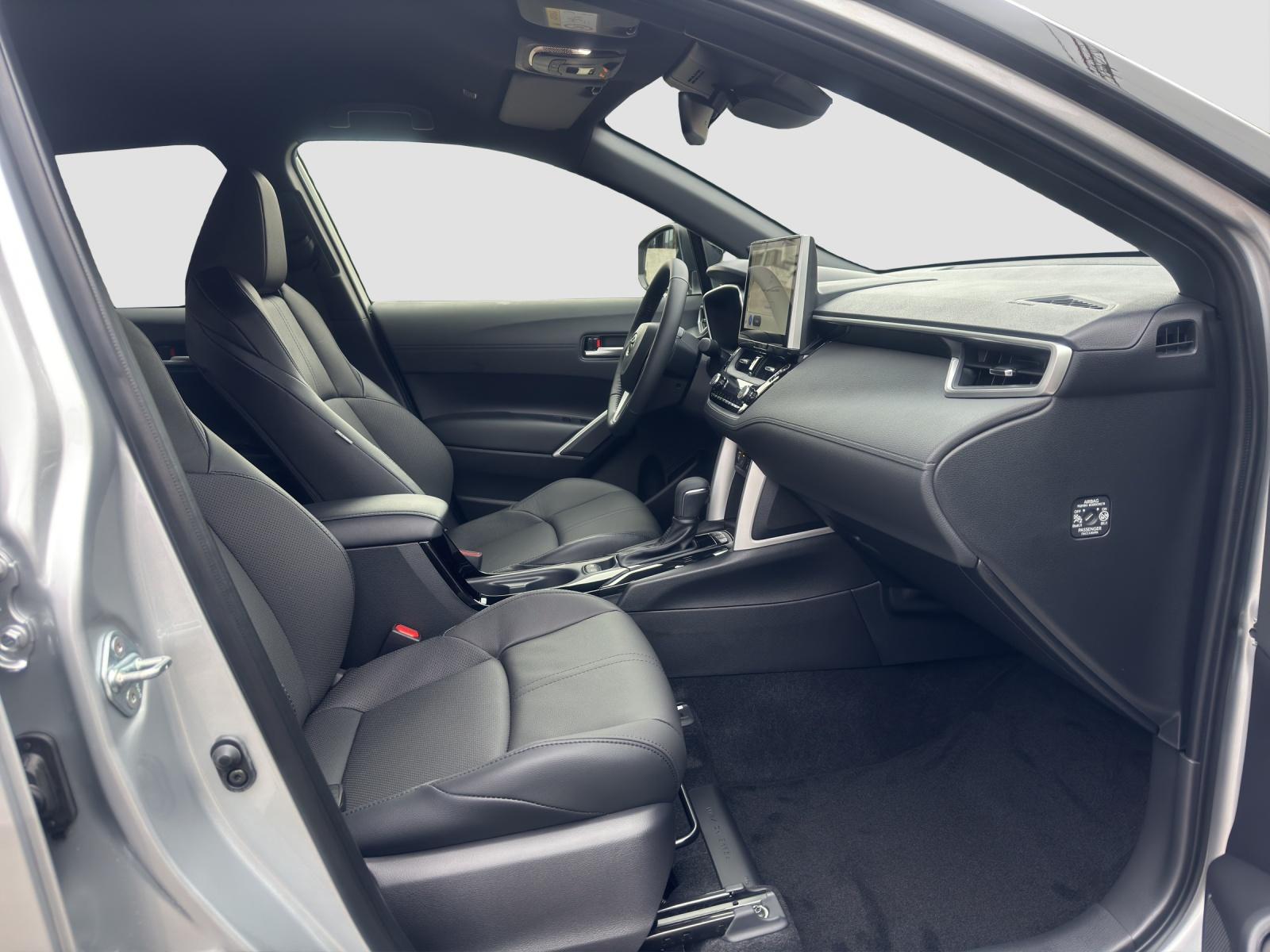 TOYOTA Corolla Cross 2.0 HSD Premium AWD-i-image-15