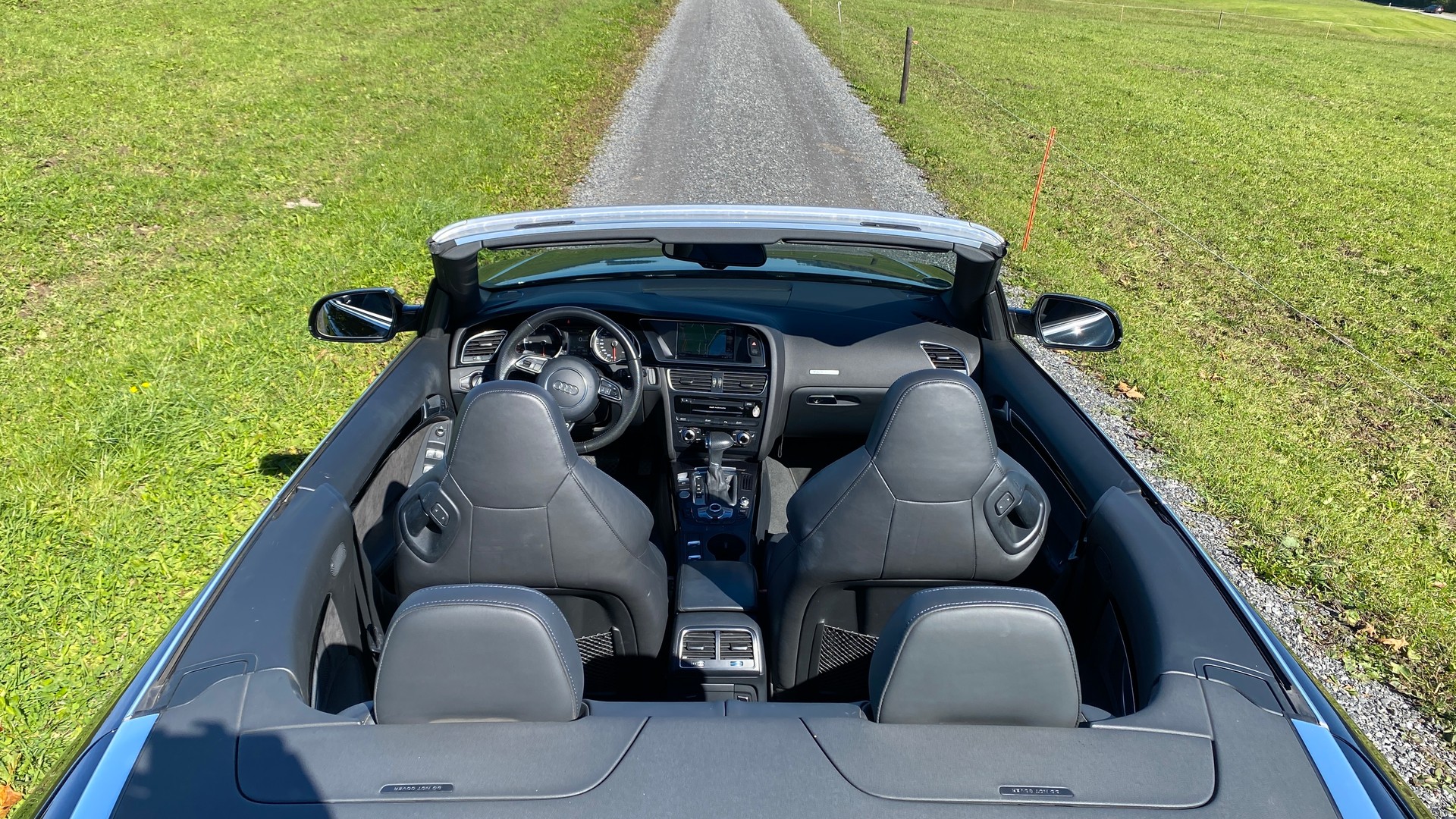 AUDI A5 Cabriolet 3.0 TDI clean quattro S-tronic-image-9