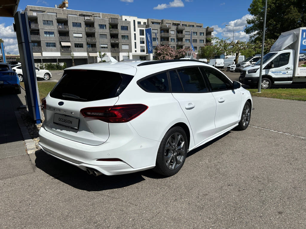 FORD Focus Kombi 1.0i EcoB 155 ST-Line-image-2