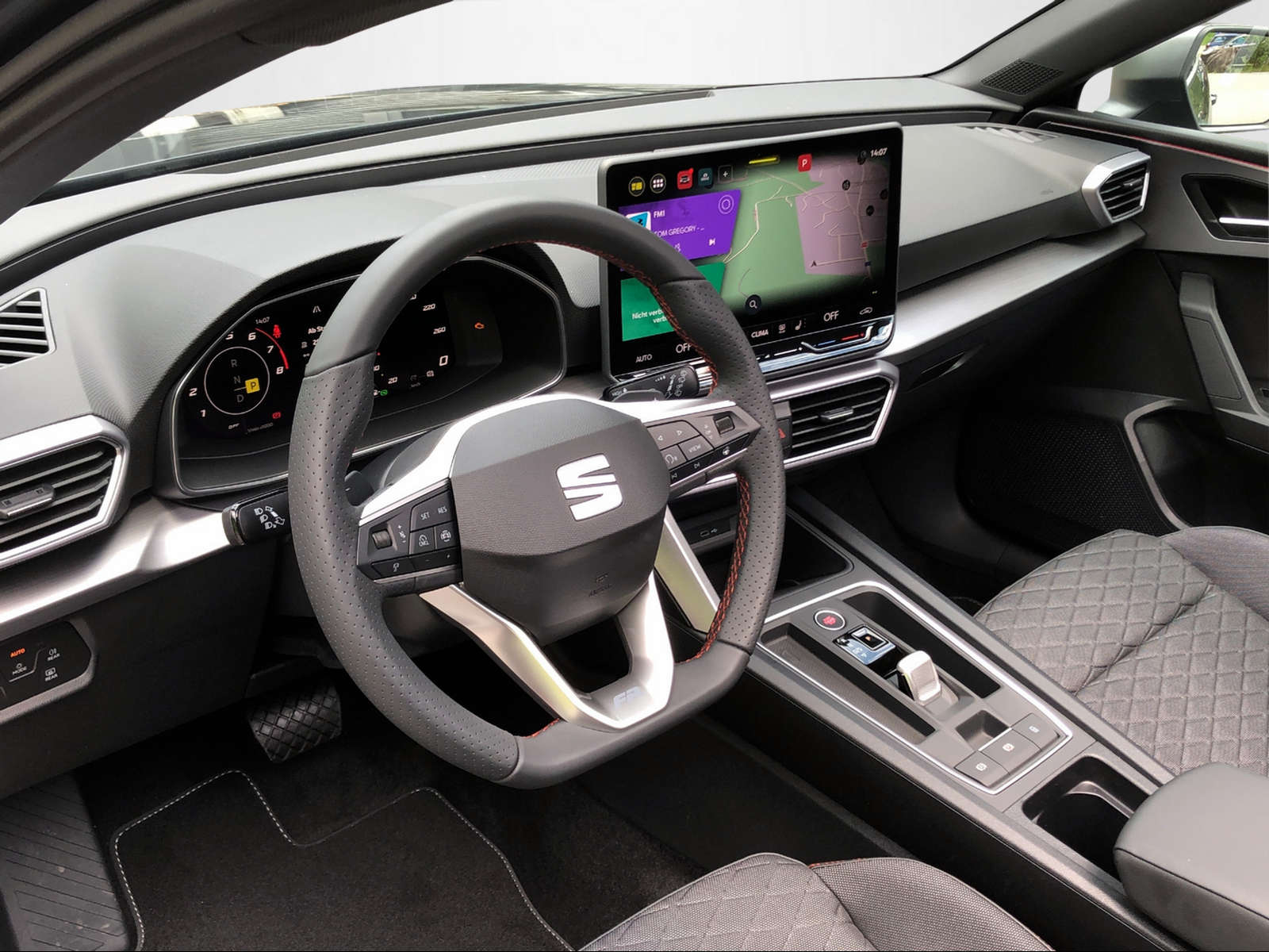 SEAT Leon ST 1.5 eTSI 150 Move FR DSG-image-11