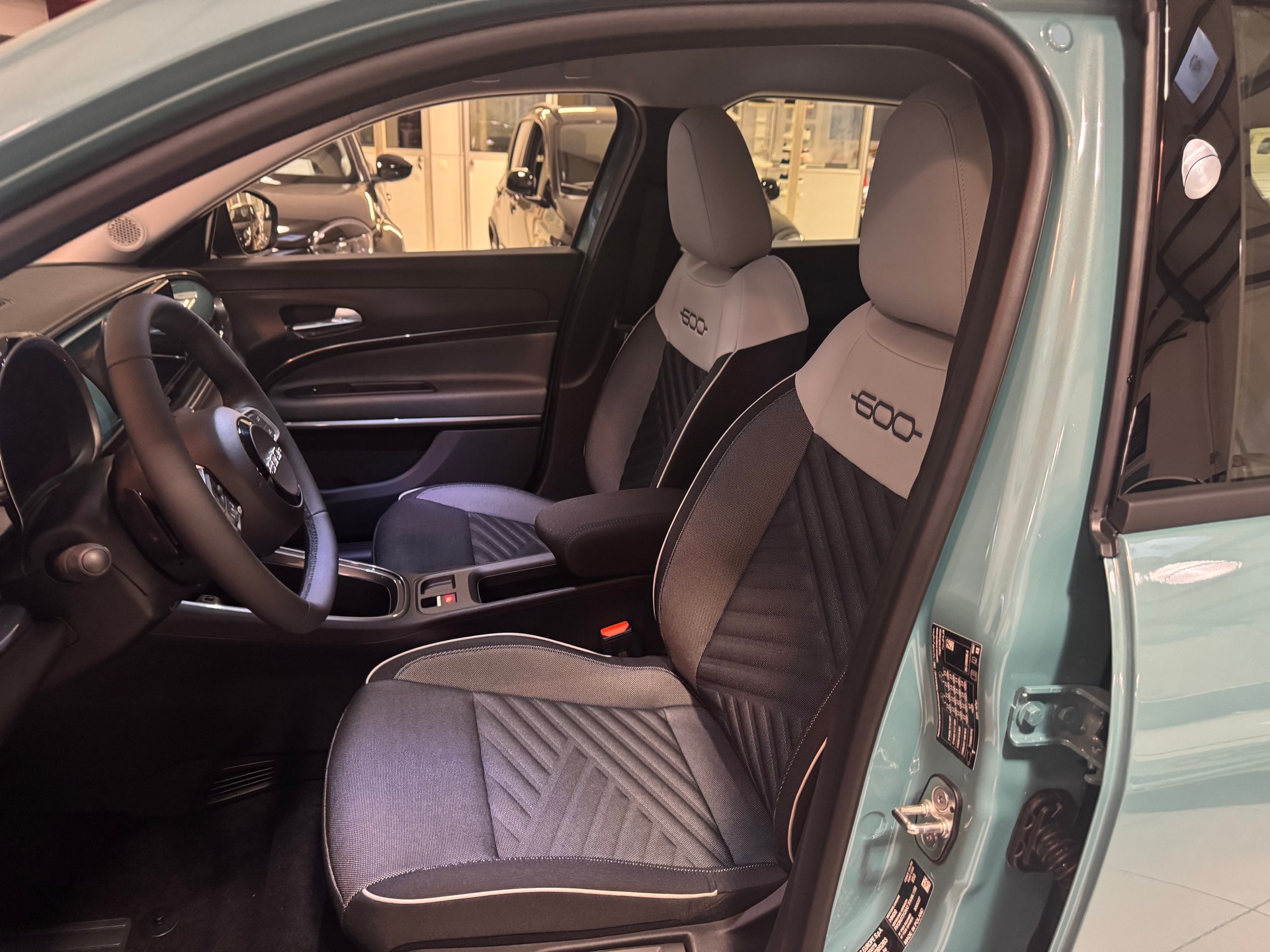 FIAT 600h MildHybrid SwissEdition-image-5