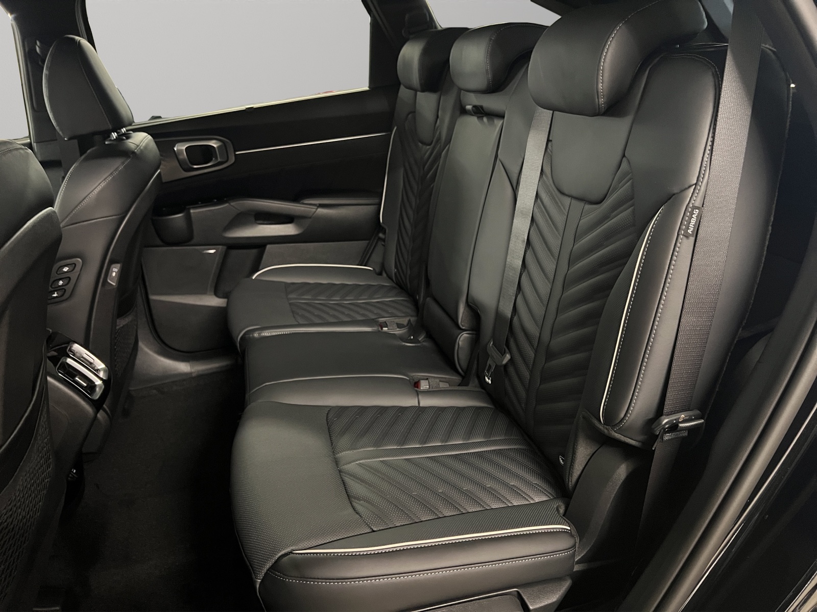 KIA Sorento 2.2 SmartD Style 7P-image-10