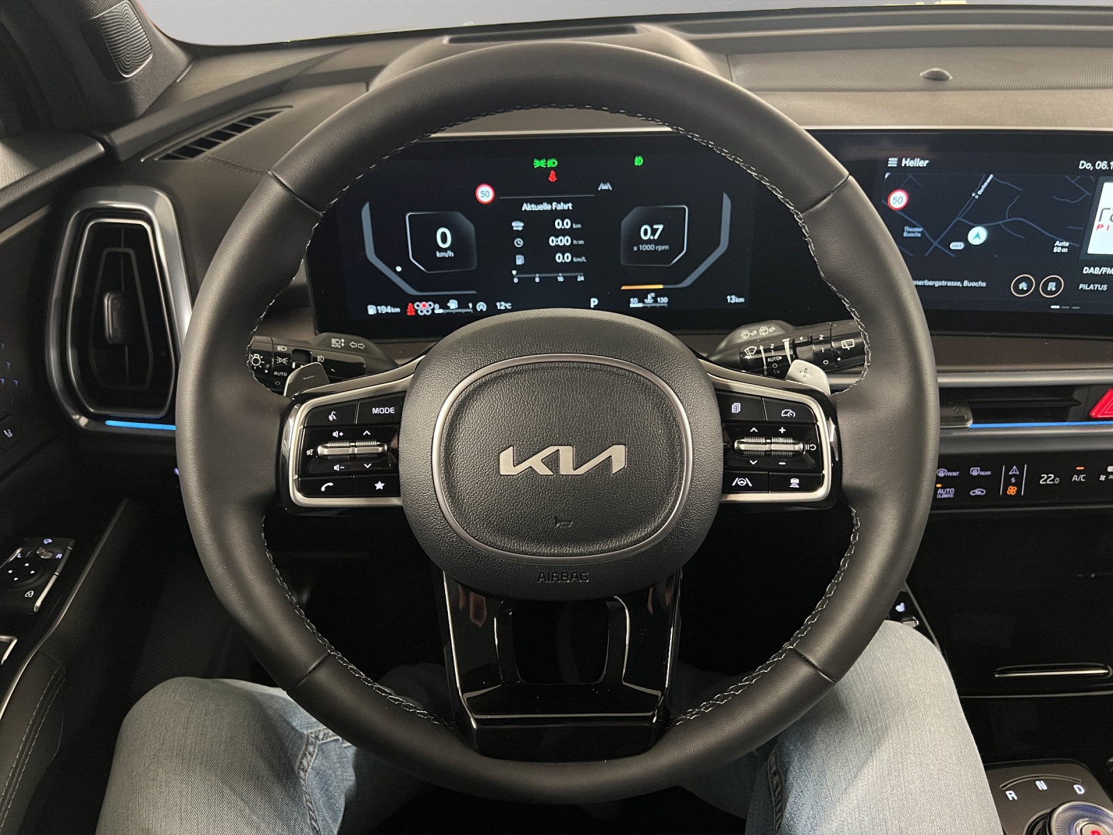 KIA Sorento 2.2 SmartD Style 7P-image-6