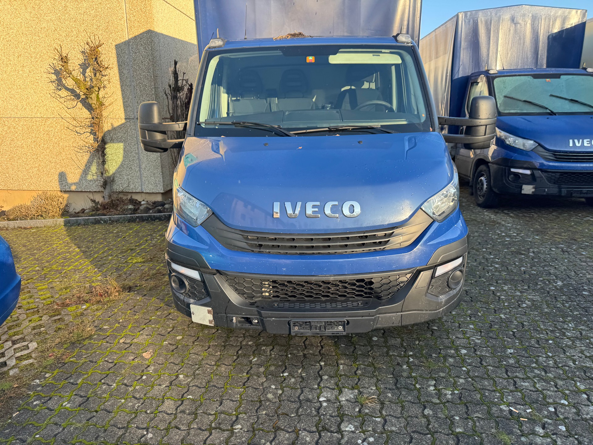 IVECO 35 S 18-image-5