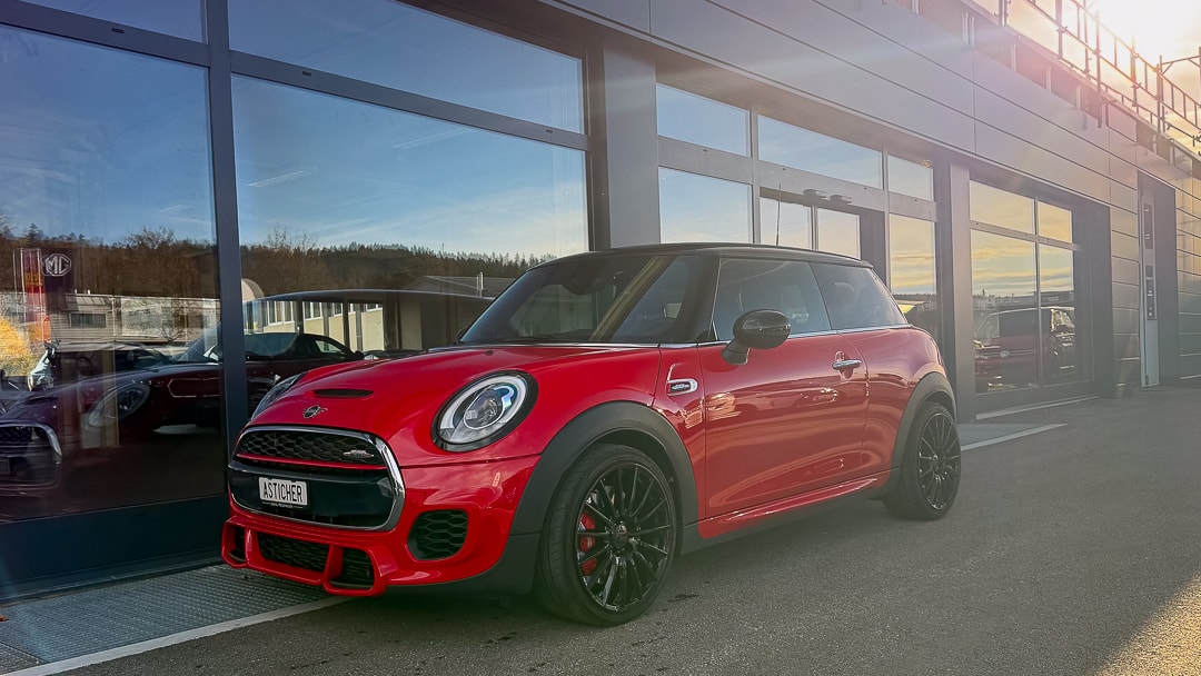 MINI Cooper John Cooper Works Steptronic-image-0