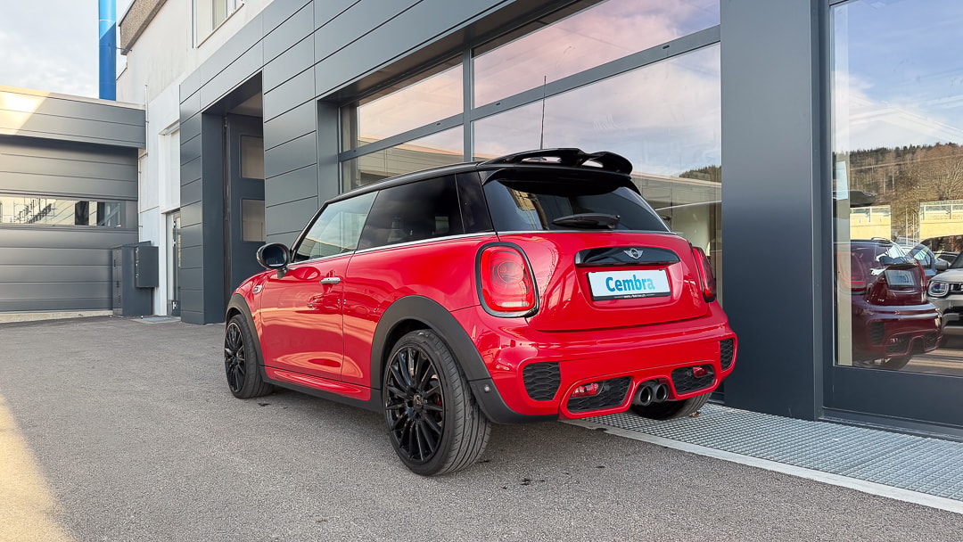 MINI Cooper John Cooper Works Steptronic-image-12