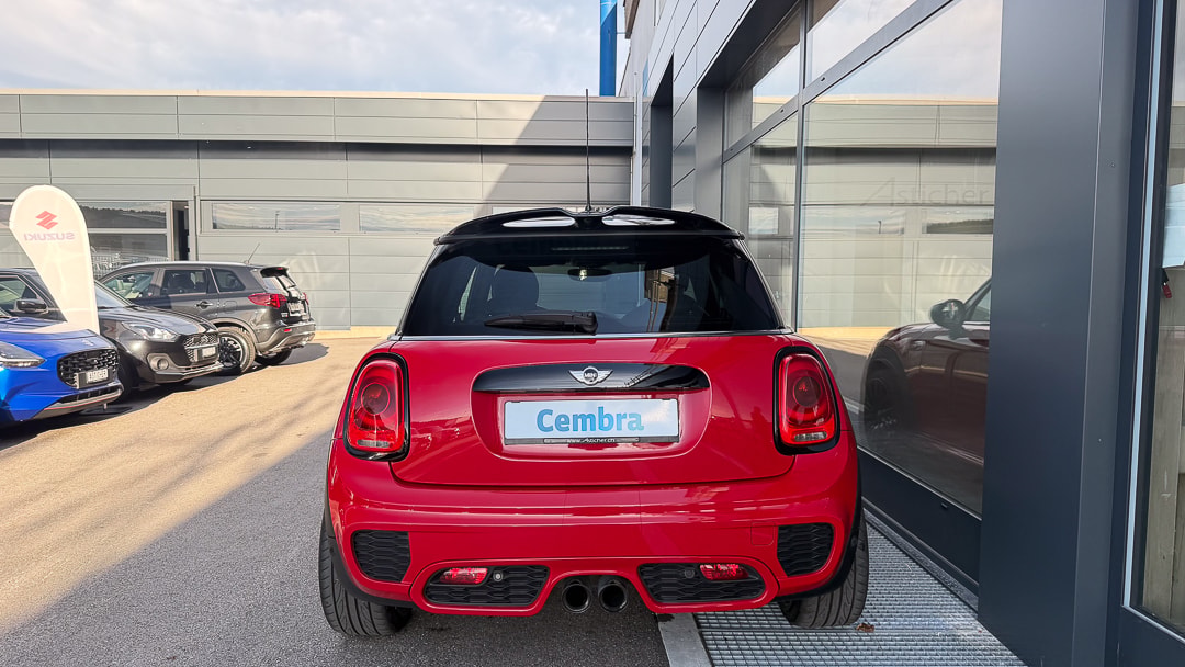 MINI Cooper John Cooper Works Steptronic-image-11