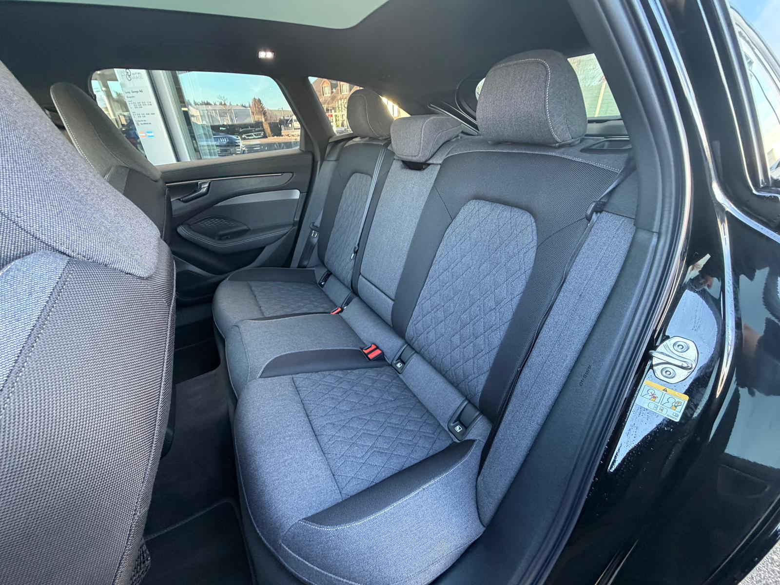 AUDI A6 Avant TDI quattro 150 kW S tronic-image-20