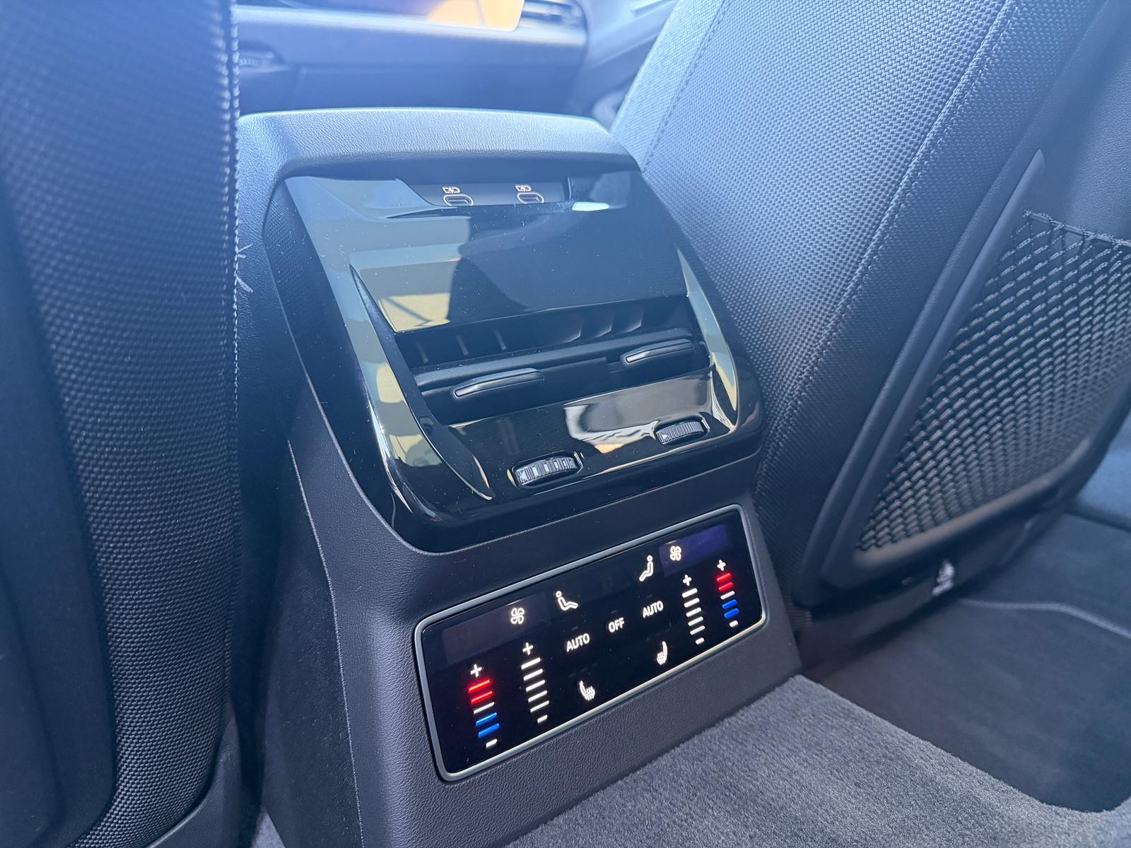 AUDI A6 Avant TDI quattro 150 kW S tronic-image-22