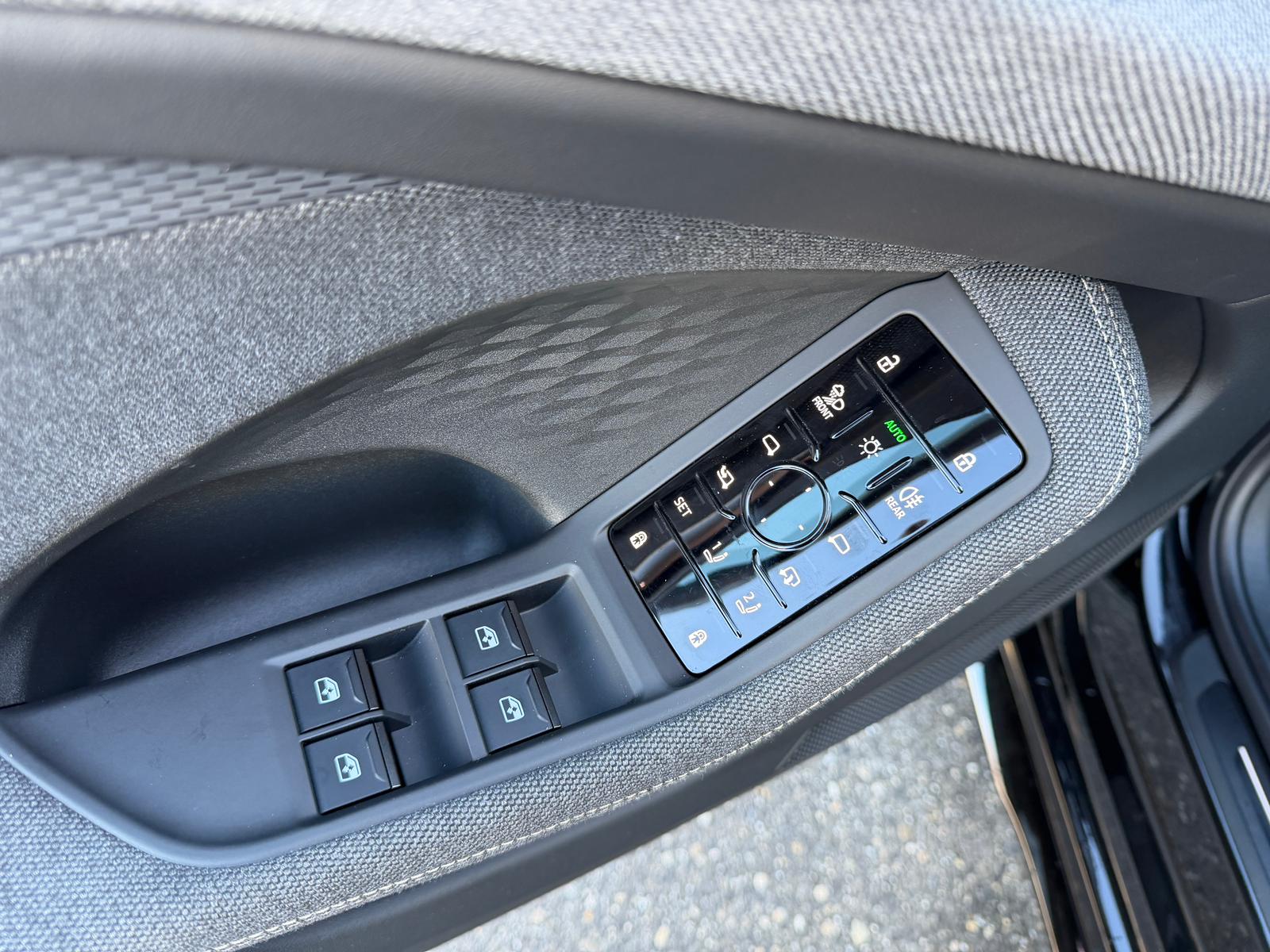 AUDI A6 Avant TDI quattro 150 kW S tronic-image-11