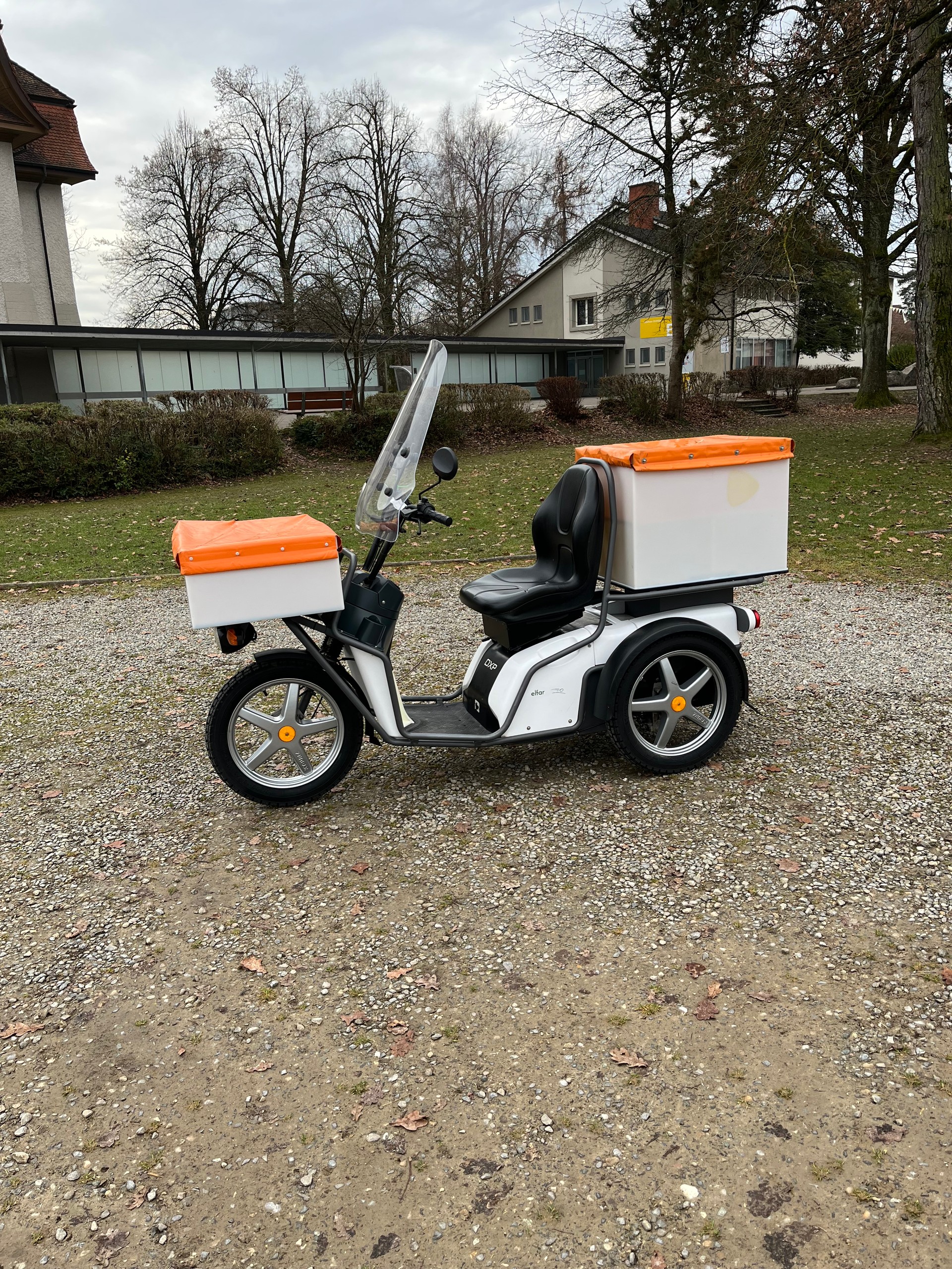 KYBURZ DXS 45km/h 240Ah Keyless
