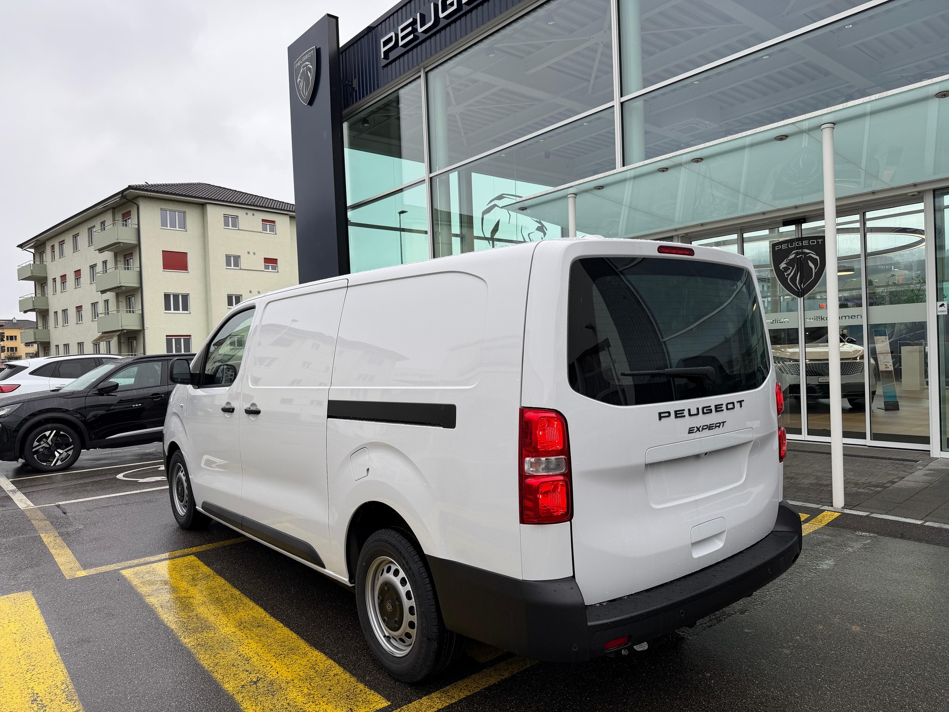PEUGEOT Expert Kaw. Long 2.0 BlueHDi 145 S/S-image-1