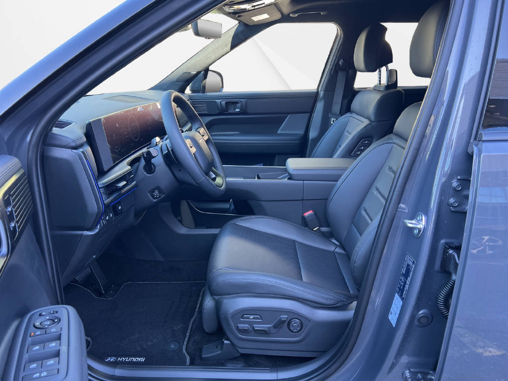 HYUNDAI Santa Fe 1.6 T-GDi HEV Calligraphy Swiss Ed. 4WD-image-4