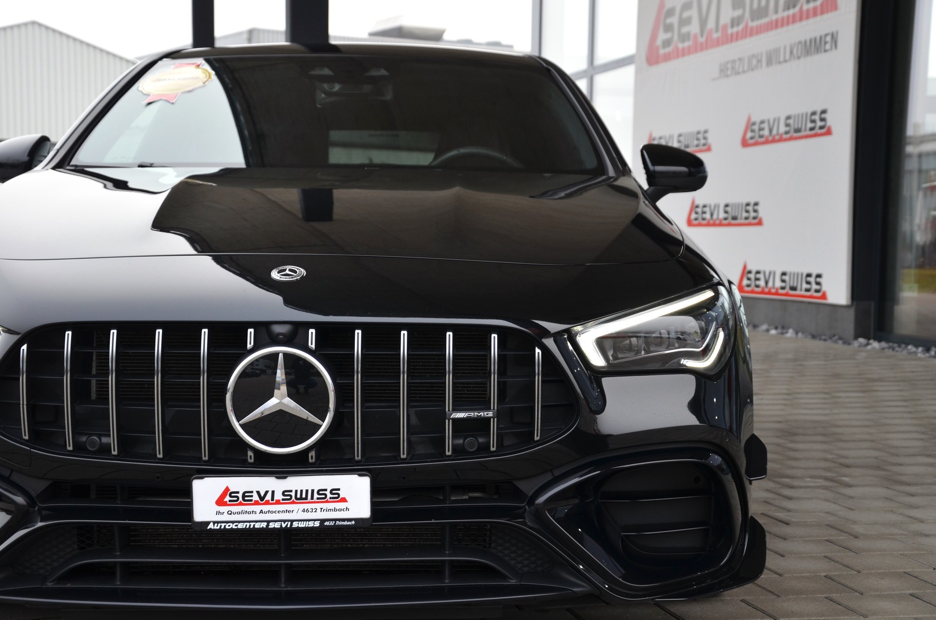 MERCEDES-BENZ CLA Shooting Brake 45 S AMG 4Matic+ 8G-DCT*Performance Edition**Ab MFK*-showroom-element-3