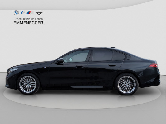 BMW 530e xDrive M Sport-image-1