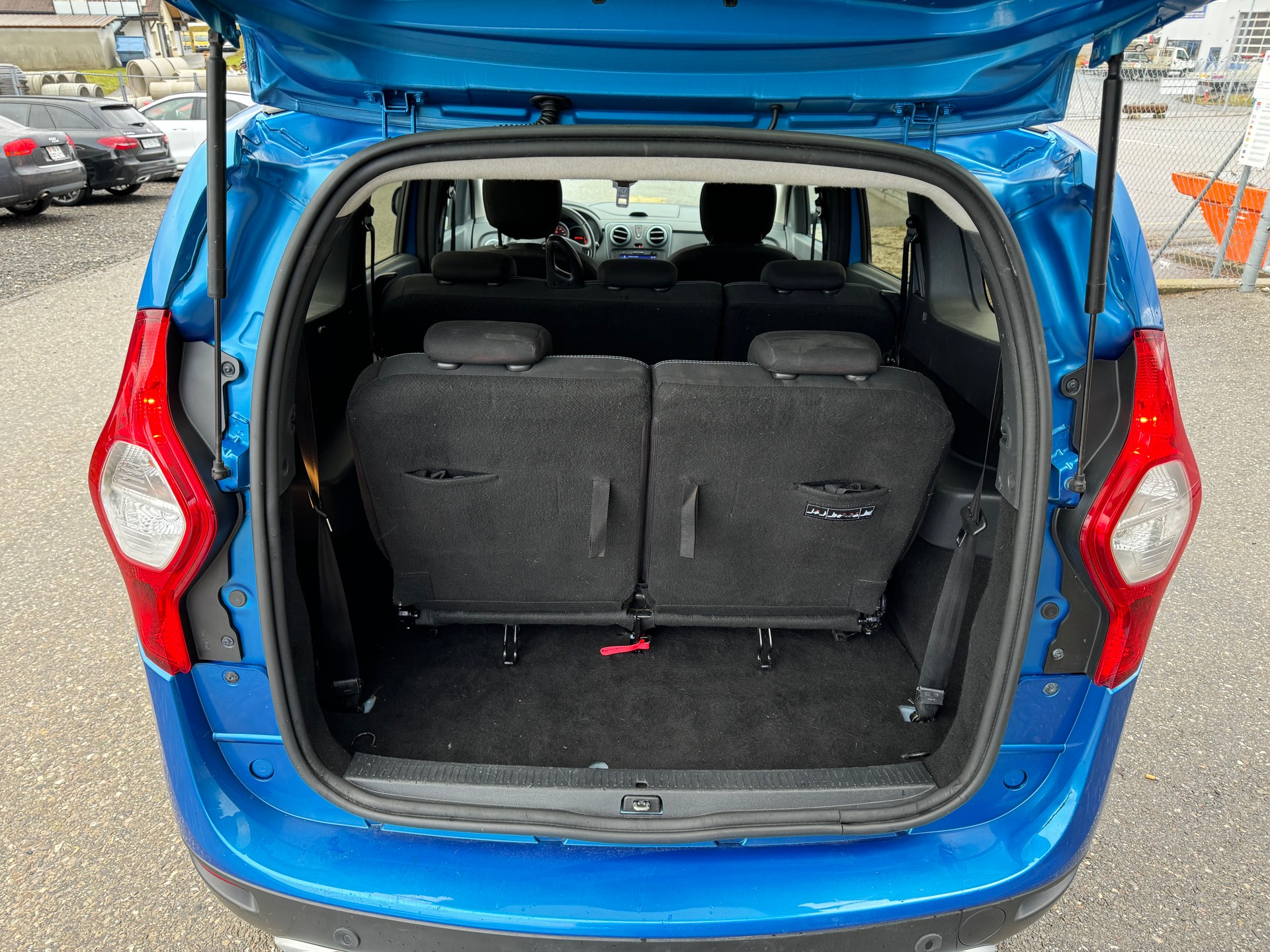 DACIA Lodgy 1.5dCi Stepway 7PL-image-9