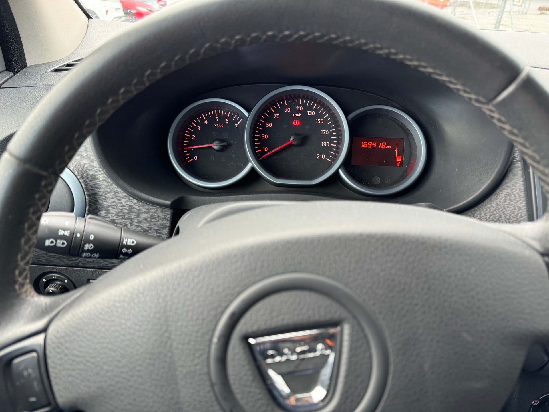DACIA Lodgy 1.5dCi Stepway 7PL-image-11