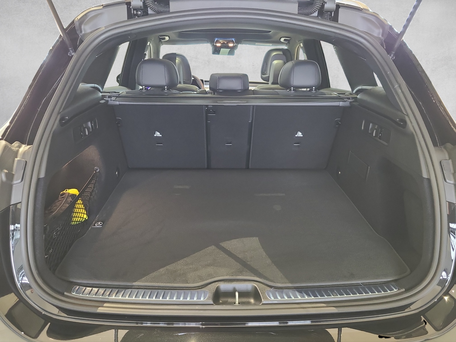 MERCEDES-BENZ GLC 220 d 4Matic 9G-Tronic-image-13