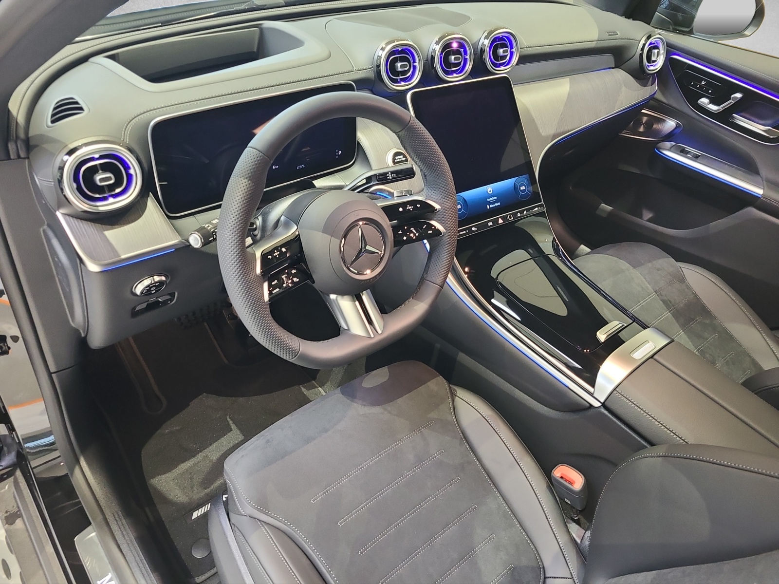 MERCEDES-BENZ GLC 220 d 4Matic 9G-Tronic-image-6