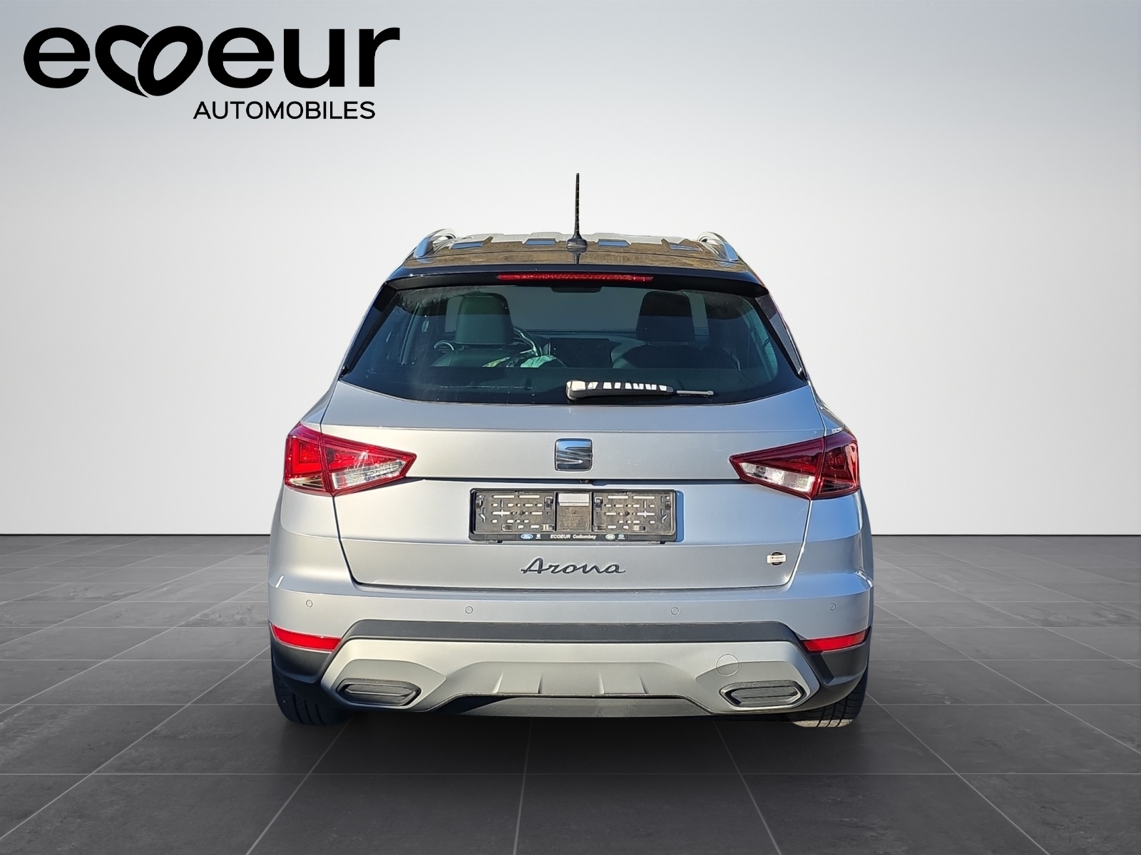 SEAT Arona 1.0 TSI 110 Hola FR DSG-image-4