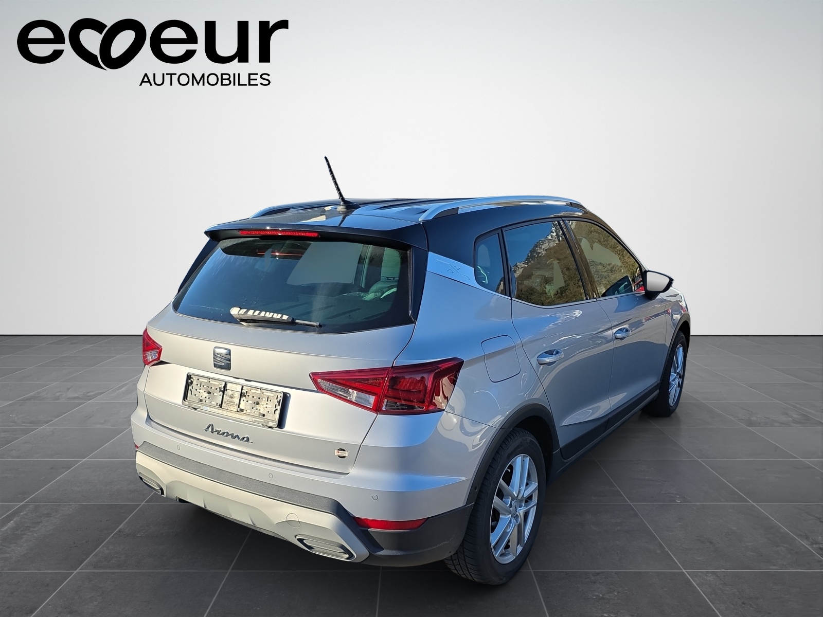 SEAT Arona 1.0 TSI 110 Hola FR DSG-image-5