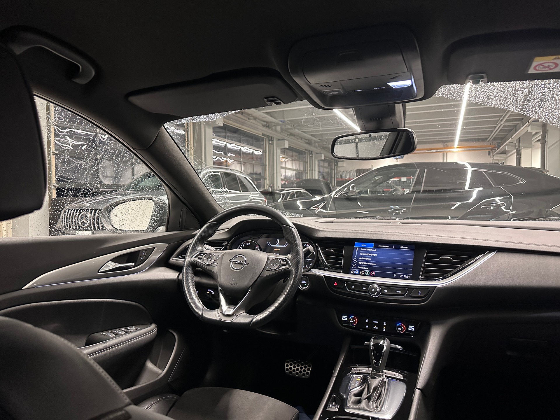 OPEL Insignia Grand Sport 2.0 T GSi AWD *CH-Auto*Frisch MFK*Garantie*-image-10