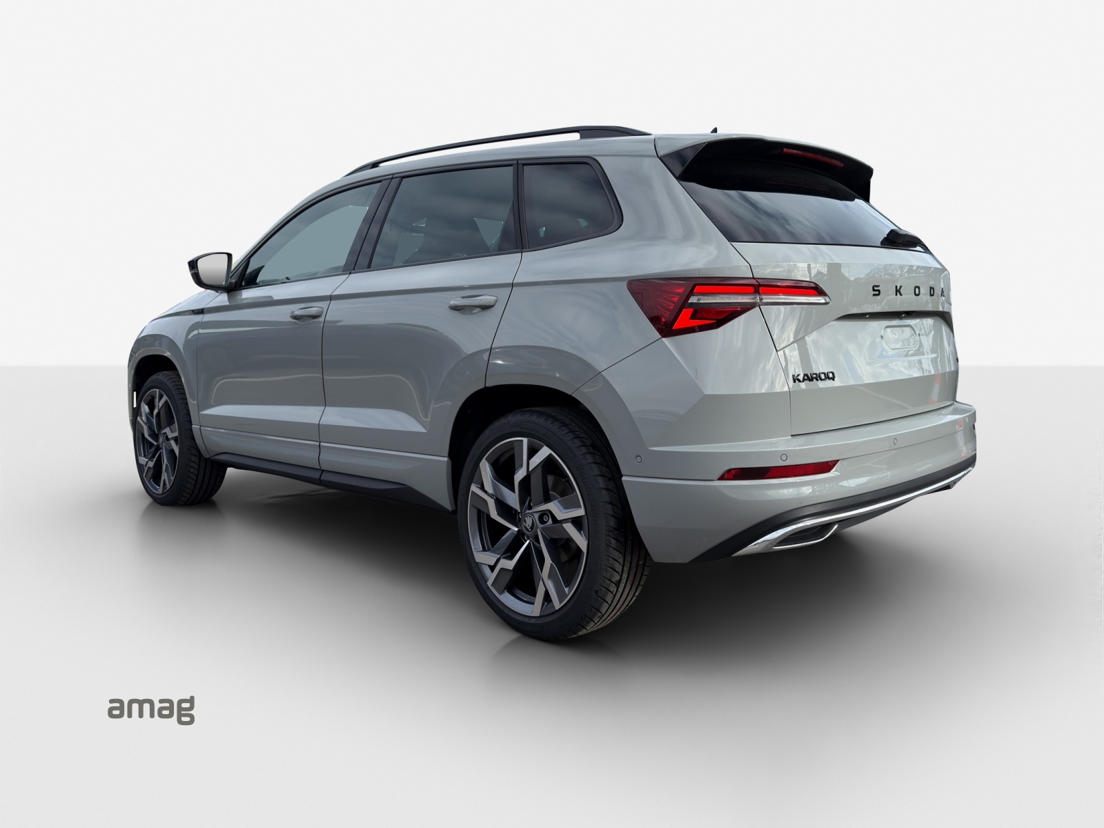 SKODA Karoq 2.0 TSI SportLine 4x4 DSG-image-2
