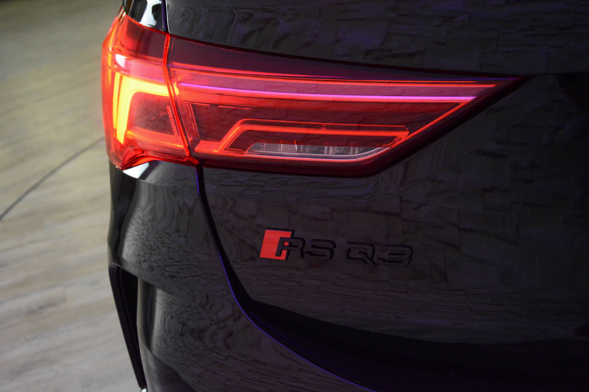 AUDI RS Q3 Sportback 2.5 TFSI quattro S-Tronic-image-21