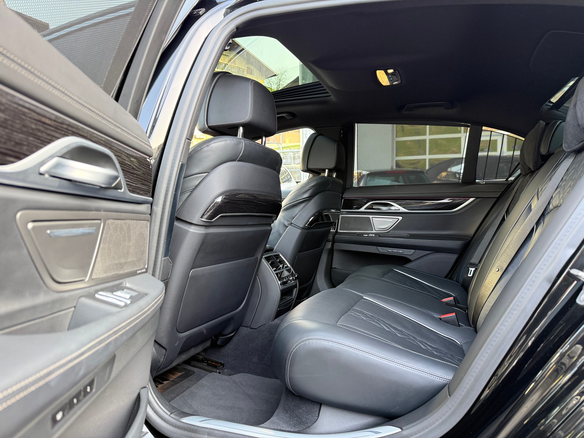 BMW 730d xDrive Steptronic-image-9