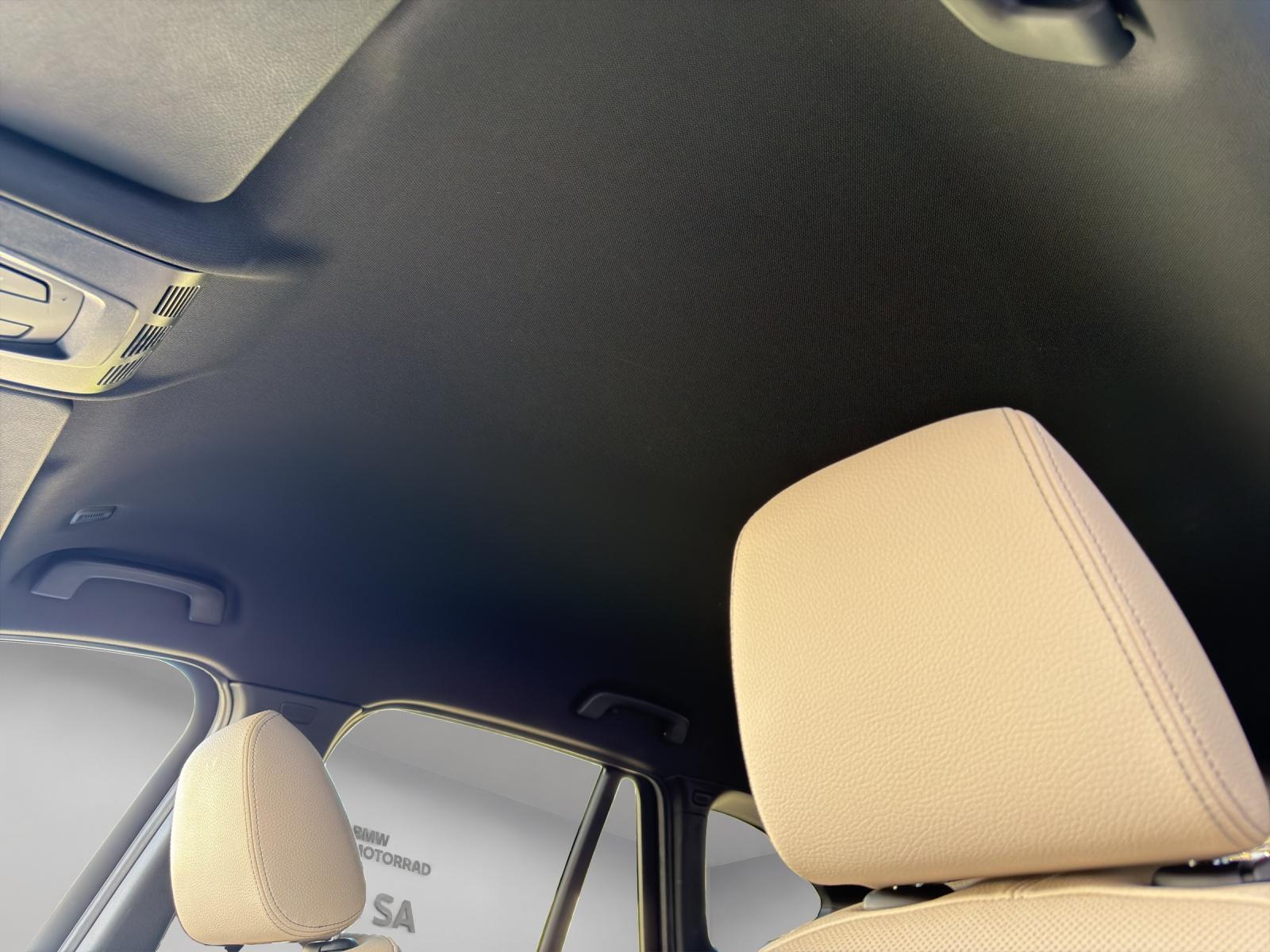 BMW X1 xDrive 25i M Sport Steptronic-image-18