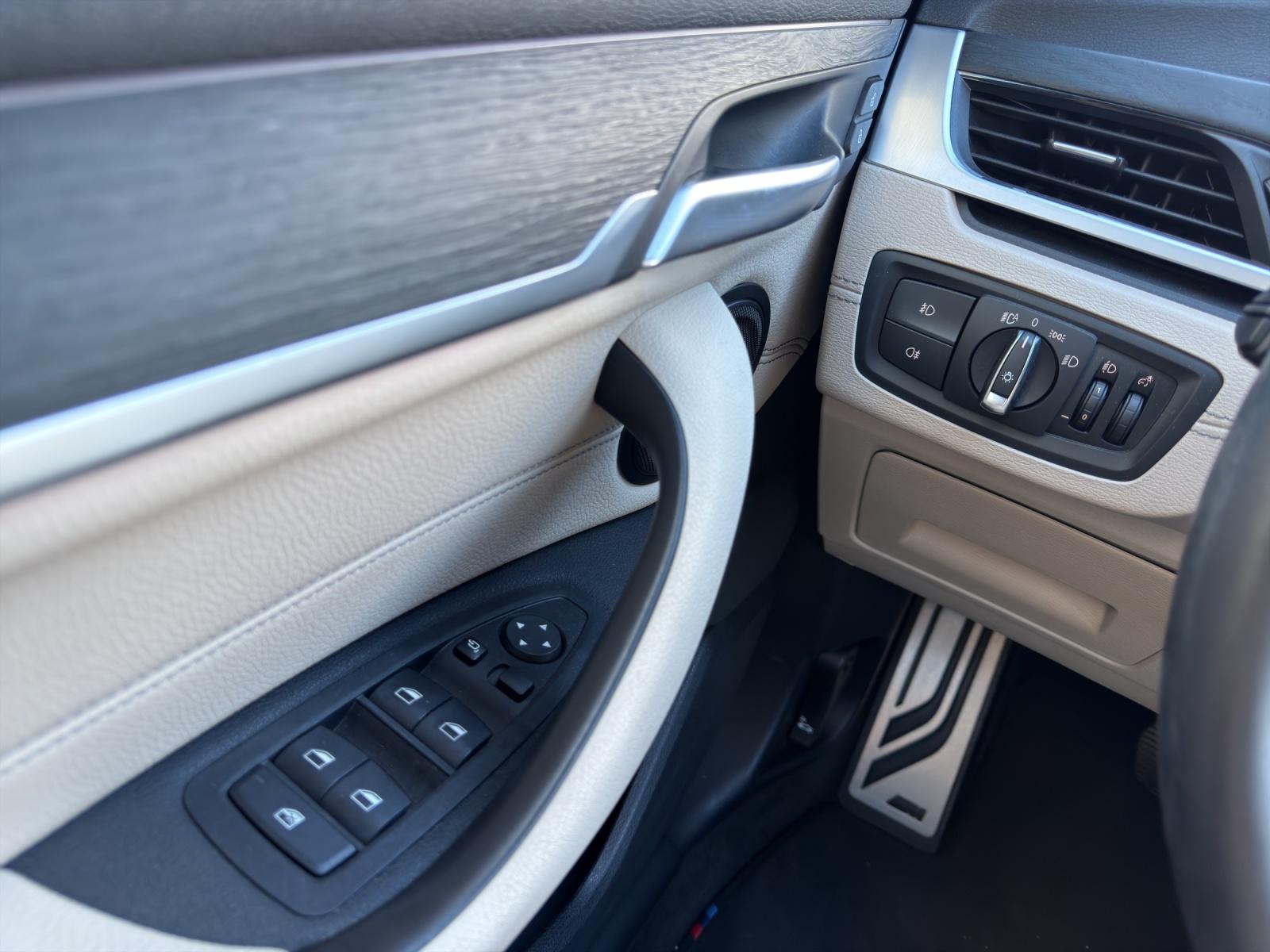 BMW X1 xDrive 25i M Sport Steptronic-image-17