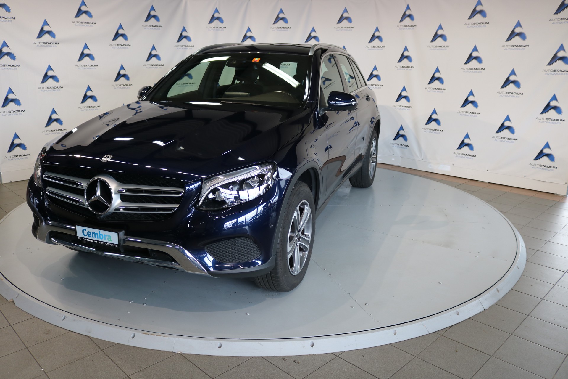 MERCEDES-BENZ GLC 300 4Matic 9G-Tronic-image-11