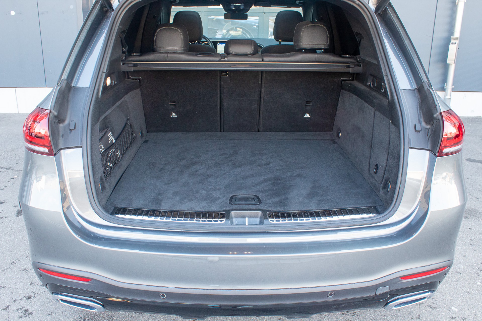MERCEDES-BENZ GLE 400 d 4Matic AMG Line 9G-Tronic-image-9