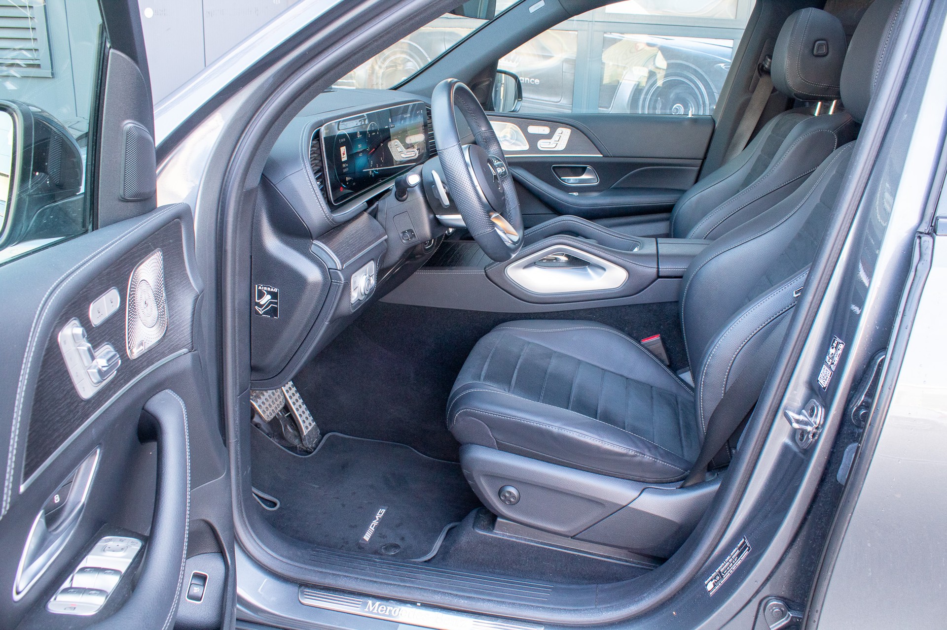 MERCEDES-BENZ GLE 400 d 4Matic AMG Line 9G-Tronic-image-7