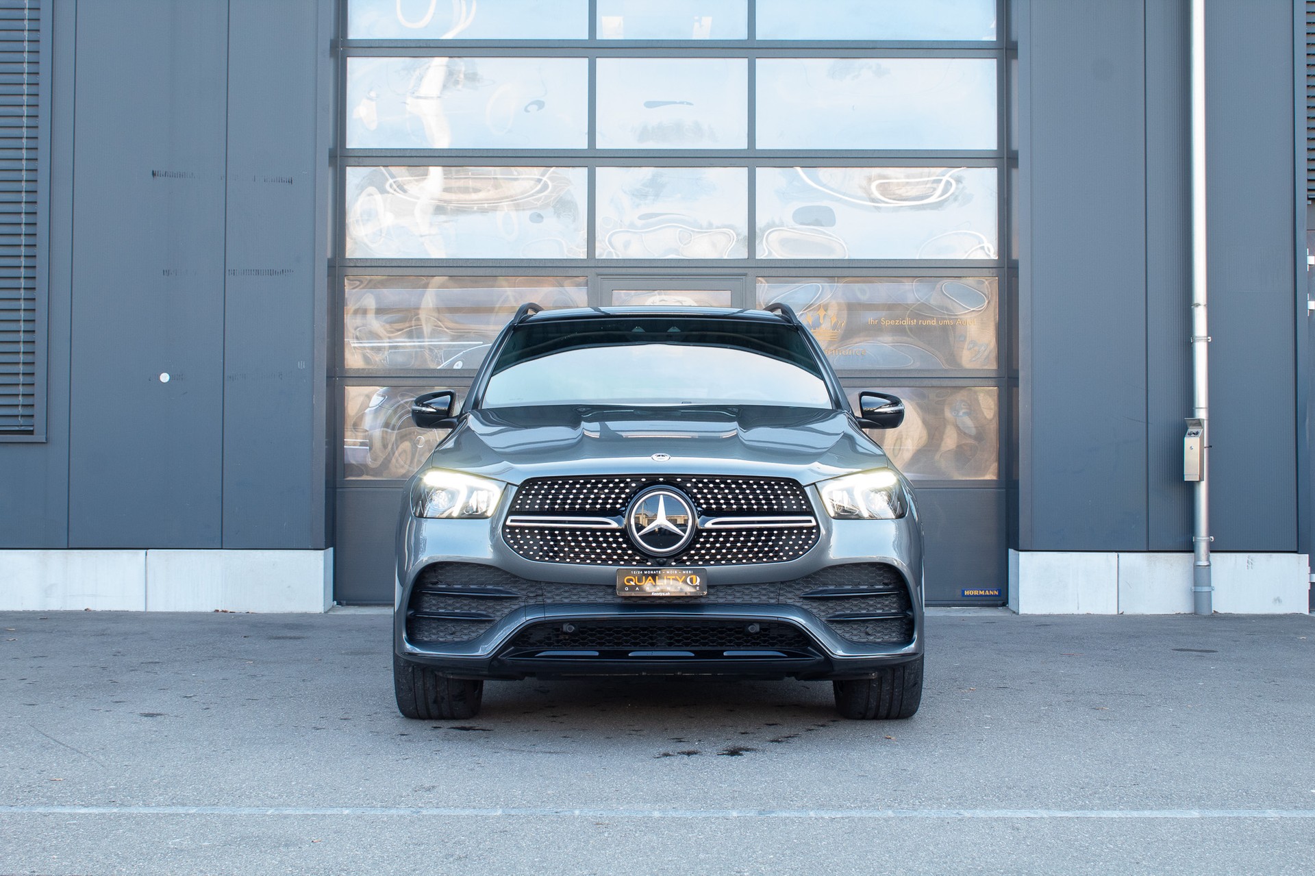 MERCEDES-BENZ GLE 400 d 4Matic AMG Line 9G-Tronic-image-2