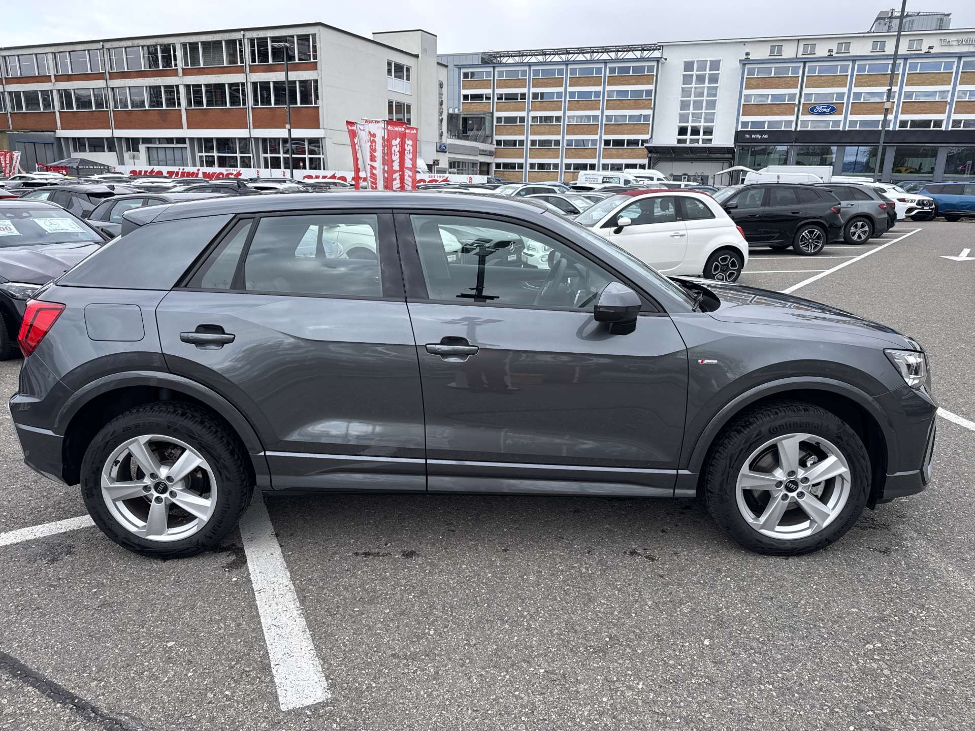 AUDI Q2 35 TFSi S-Line S-Tronic Automat-image-10