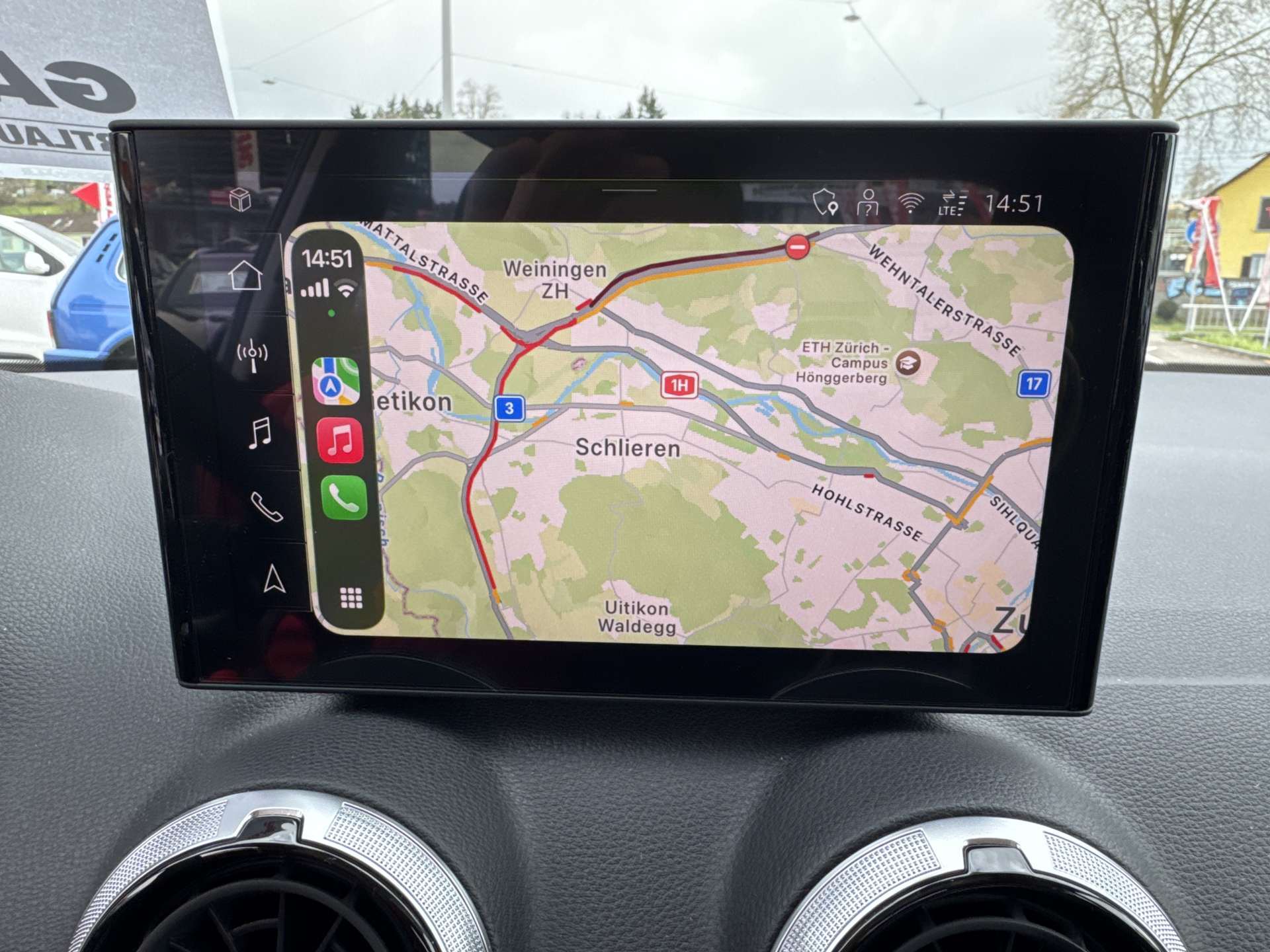 AUDI Q2 35 TFSi S-Line S-Tronic Automat-image-1