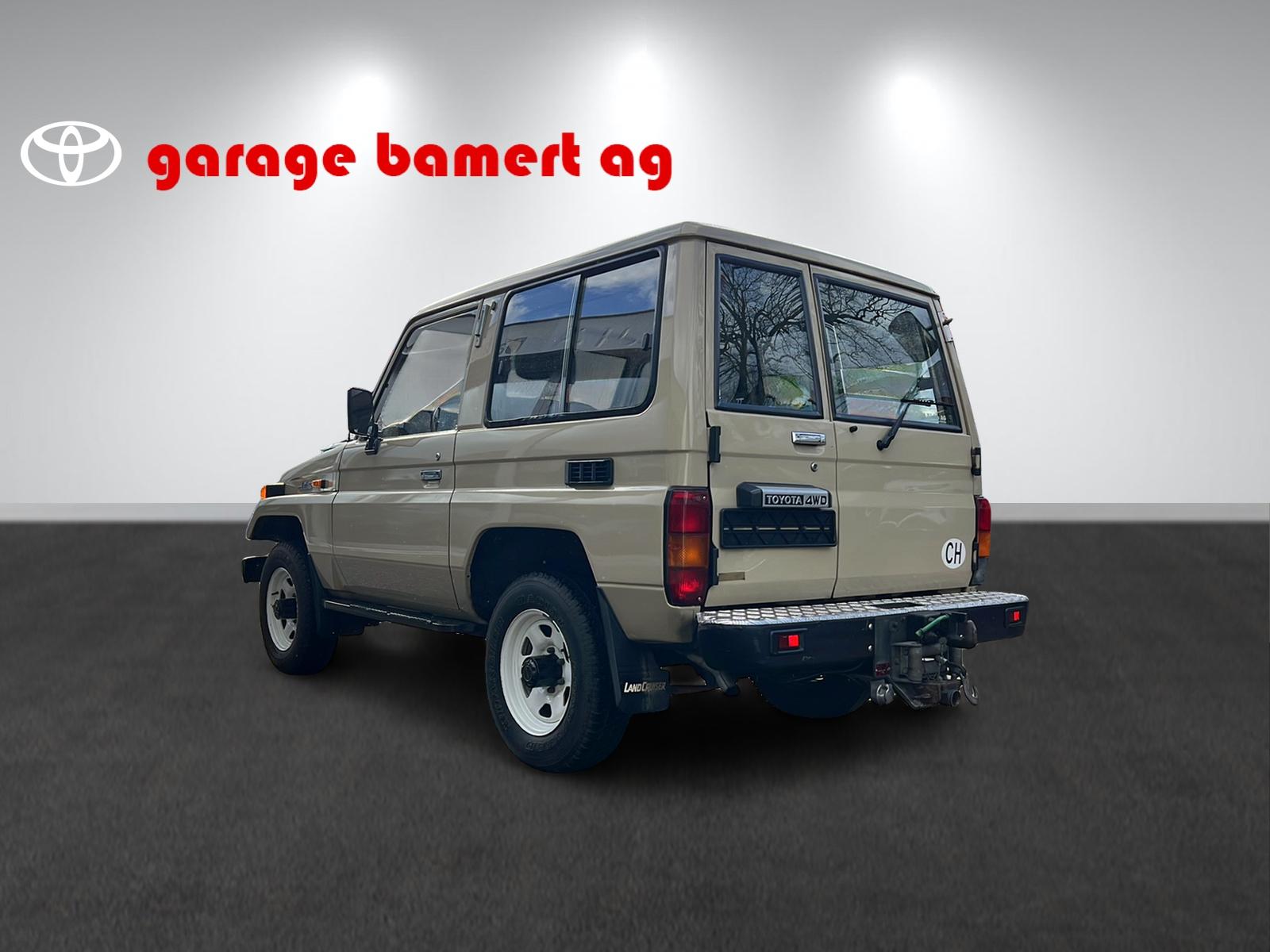 TOYOTA Land Cruiser 3.5 D Hardtop-image-3