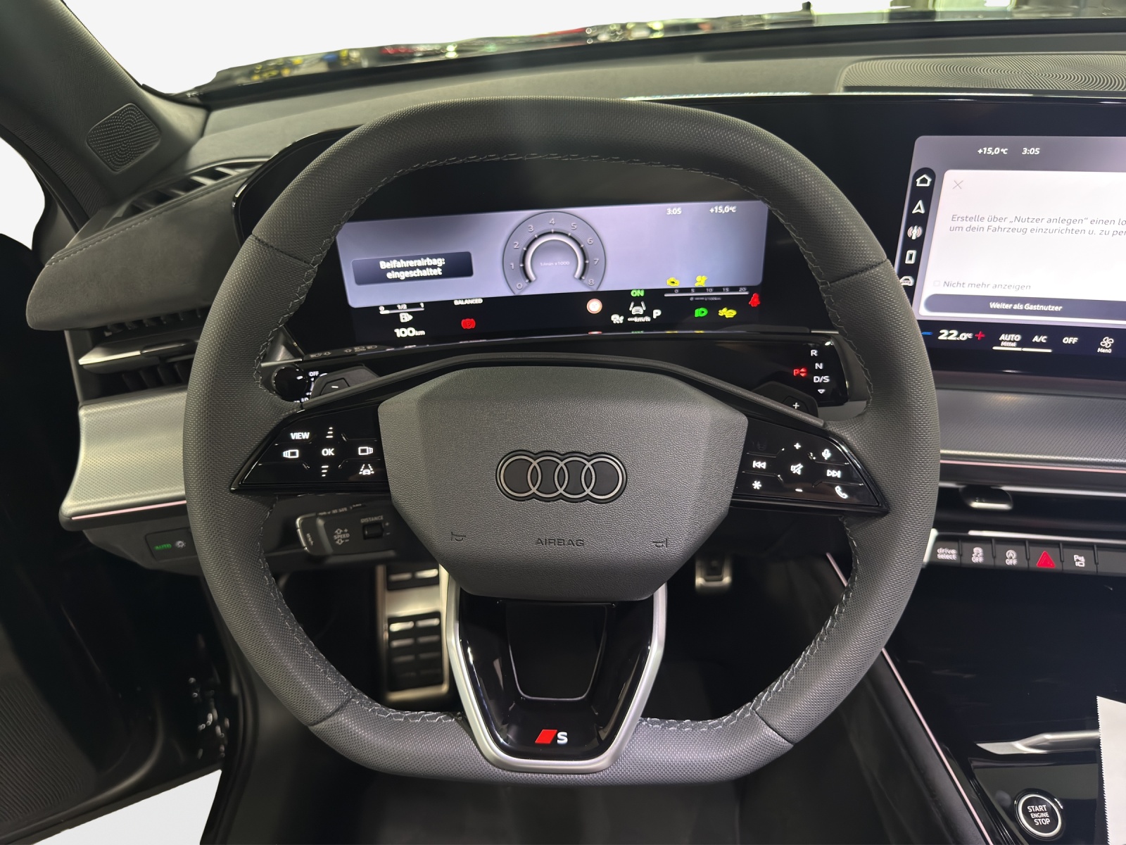 AUDI Q3 SUV TFSI quattro 195 kW S tronic-image-9